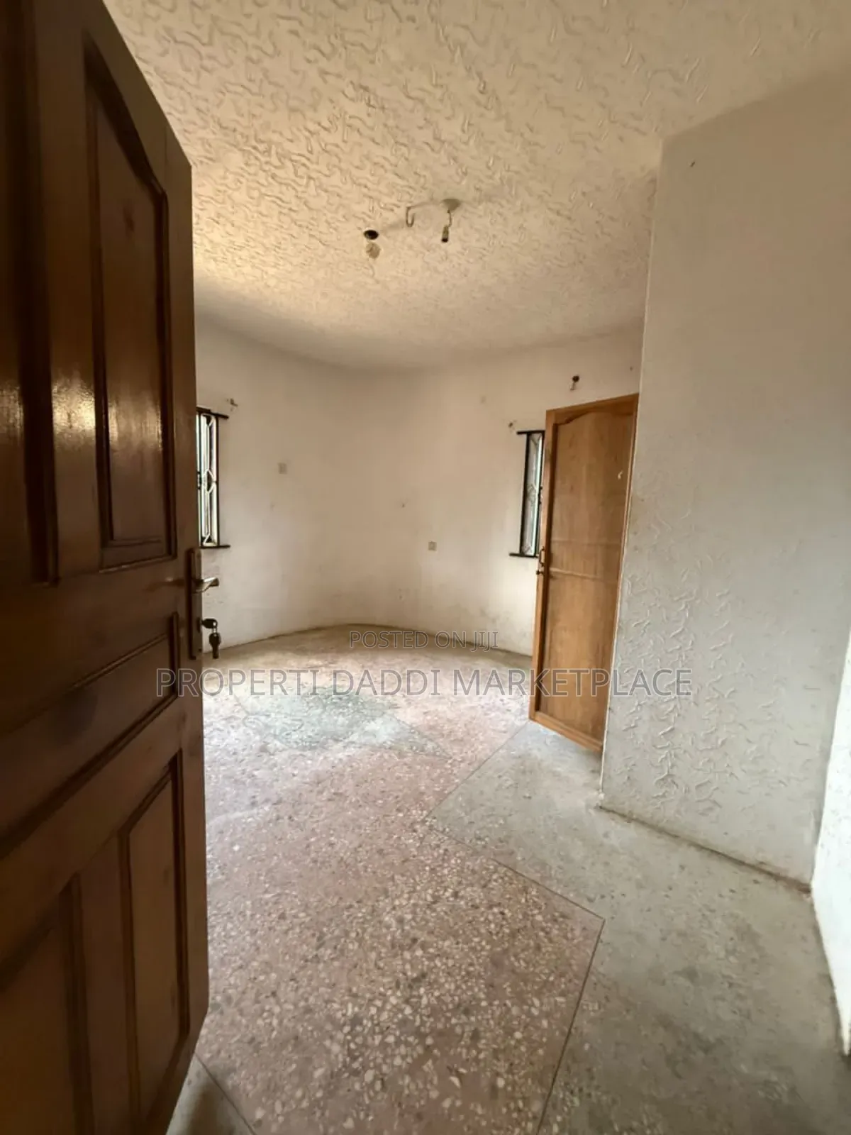 3bdrm Apartment in Ayobo for rent