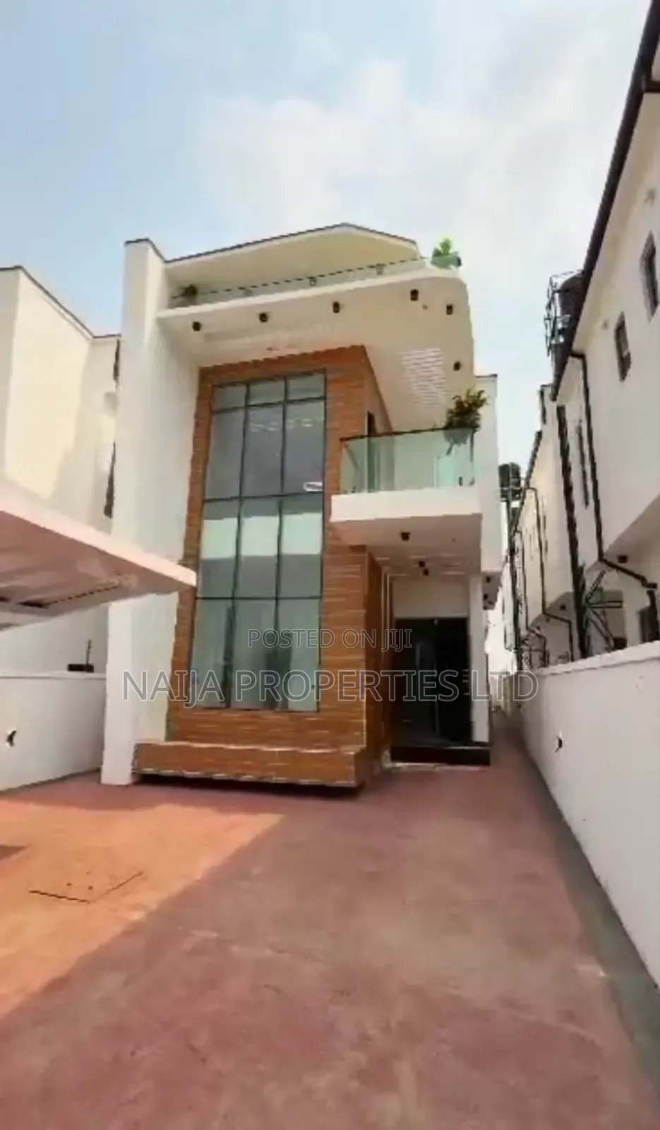5bdrm Duplex in Ajah for sale