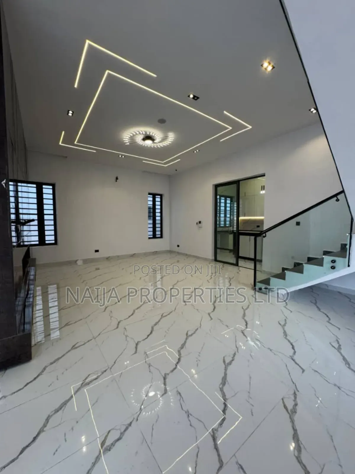 5bdrm Duplex in Ajah for sale