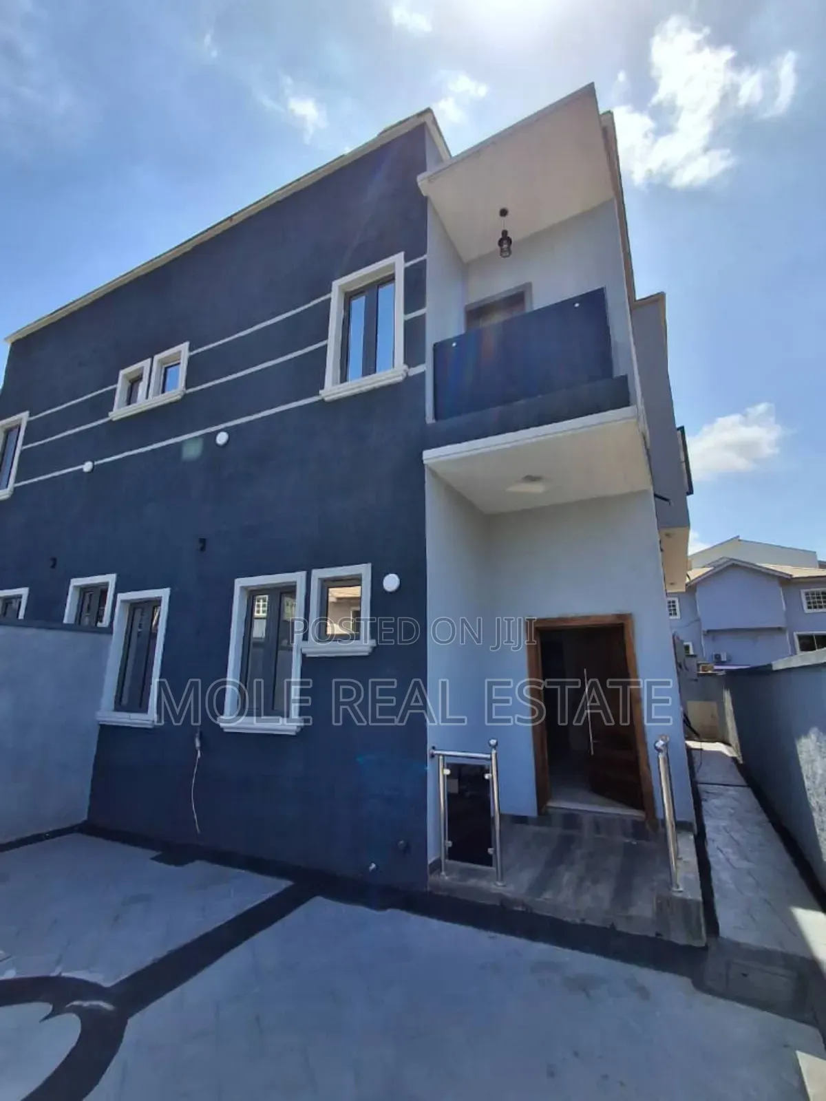 Furnished 4bdrm Duplex in Magodo Phase 1 for sale