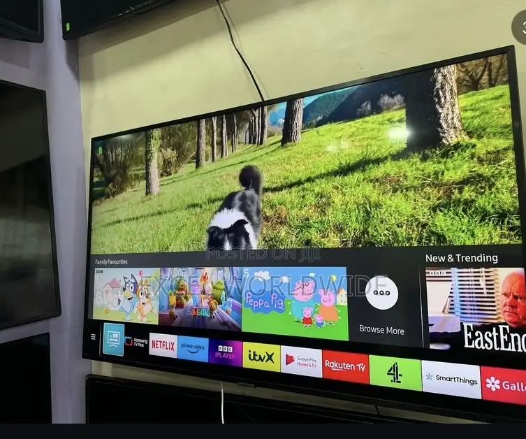 50 “ Samsung Nu7400 Model Ultra Hd Smart With HDR 10+