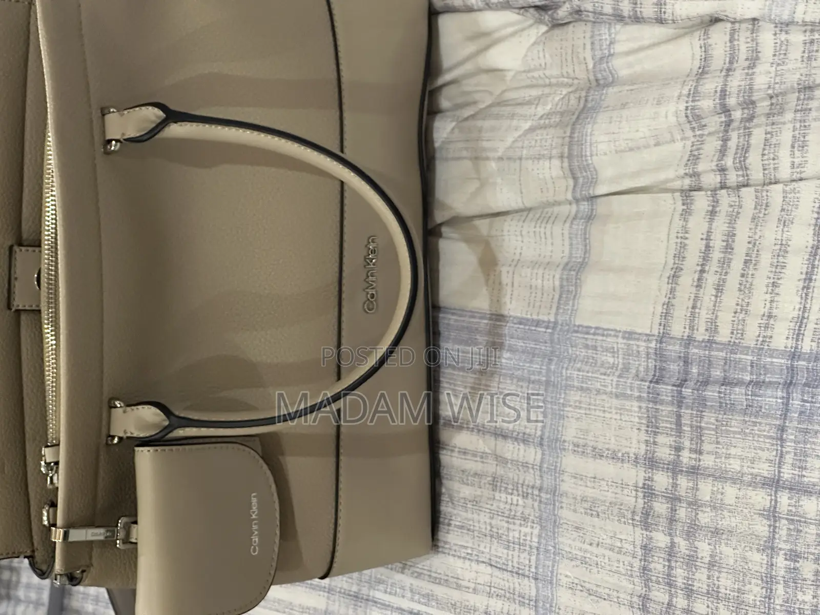 Calvin Klein Leather Bag With Purse