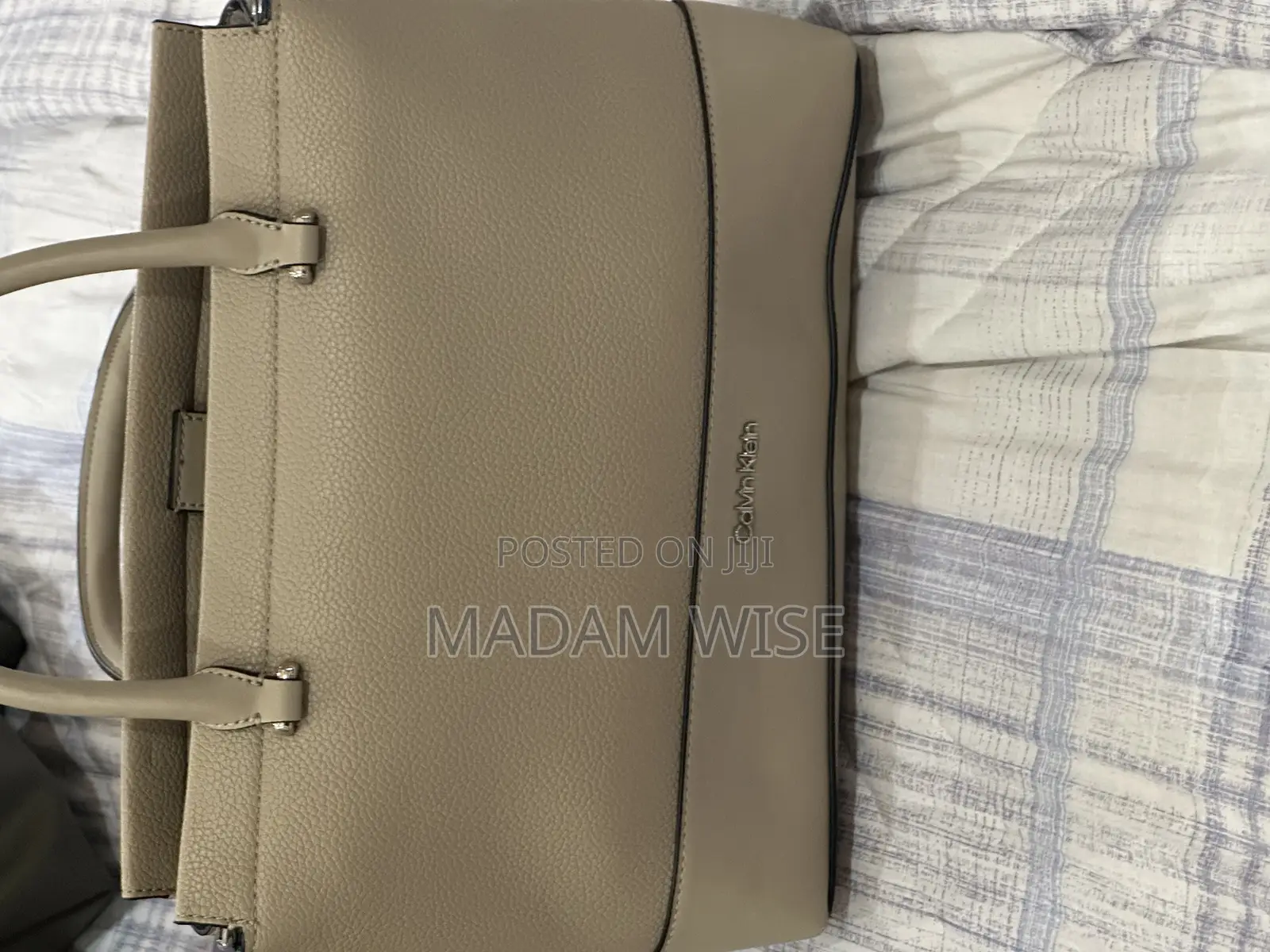 Calvin Klein Leather Bag With Purse