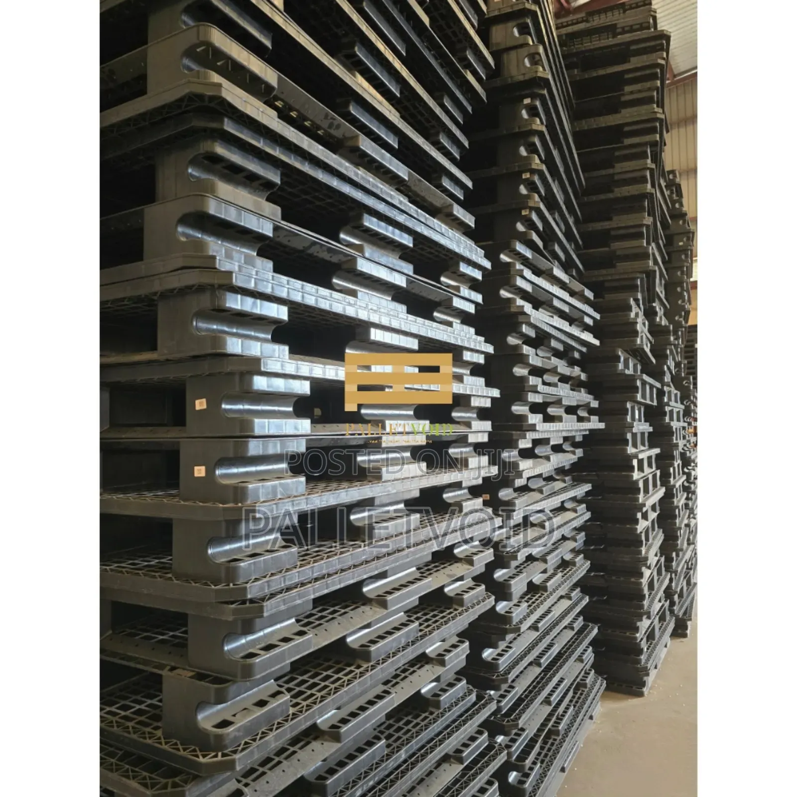 Premium Plastic Pallet - Various Load Capacities Sizes