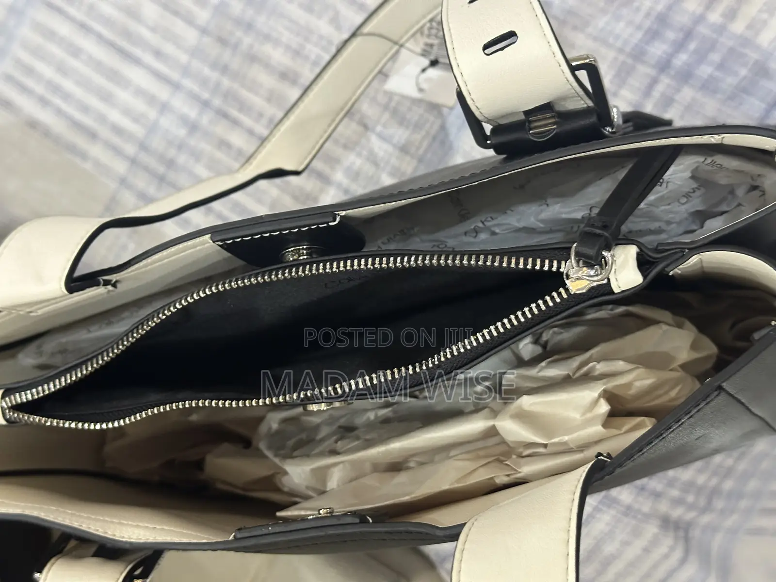 Black Calvin Klein Leather Hand Bag