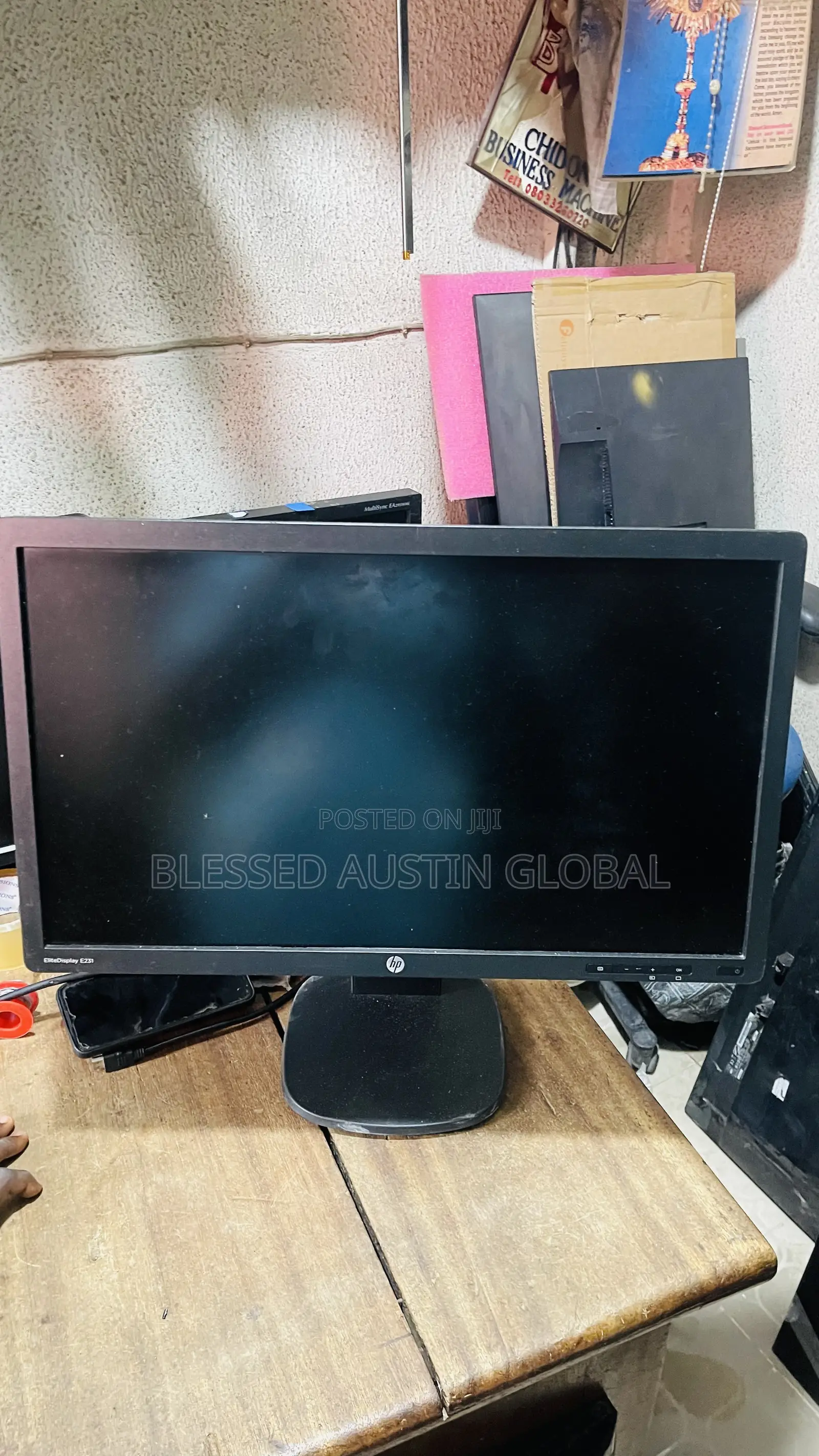 23 Inches Hp Monitor
