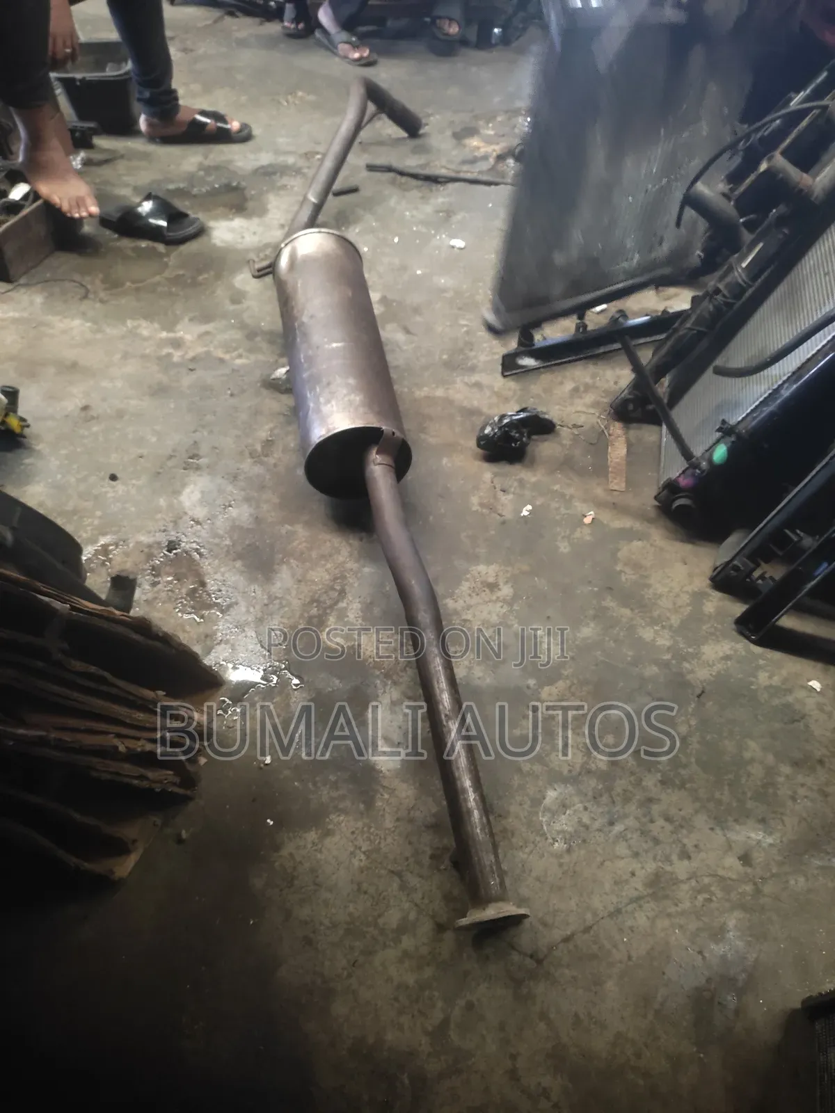 Complete Exhaust Silencer Pot for Toyota Tacoma 1998 Model