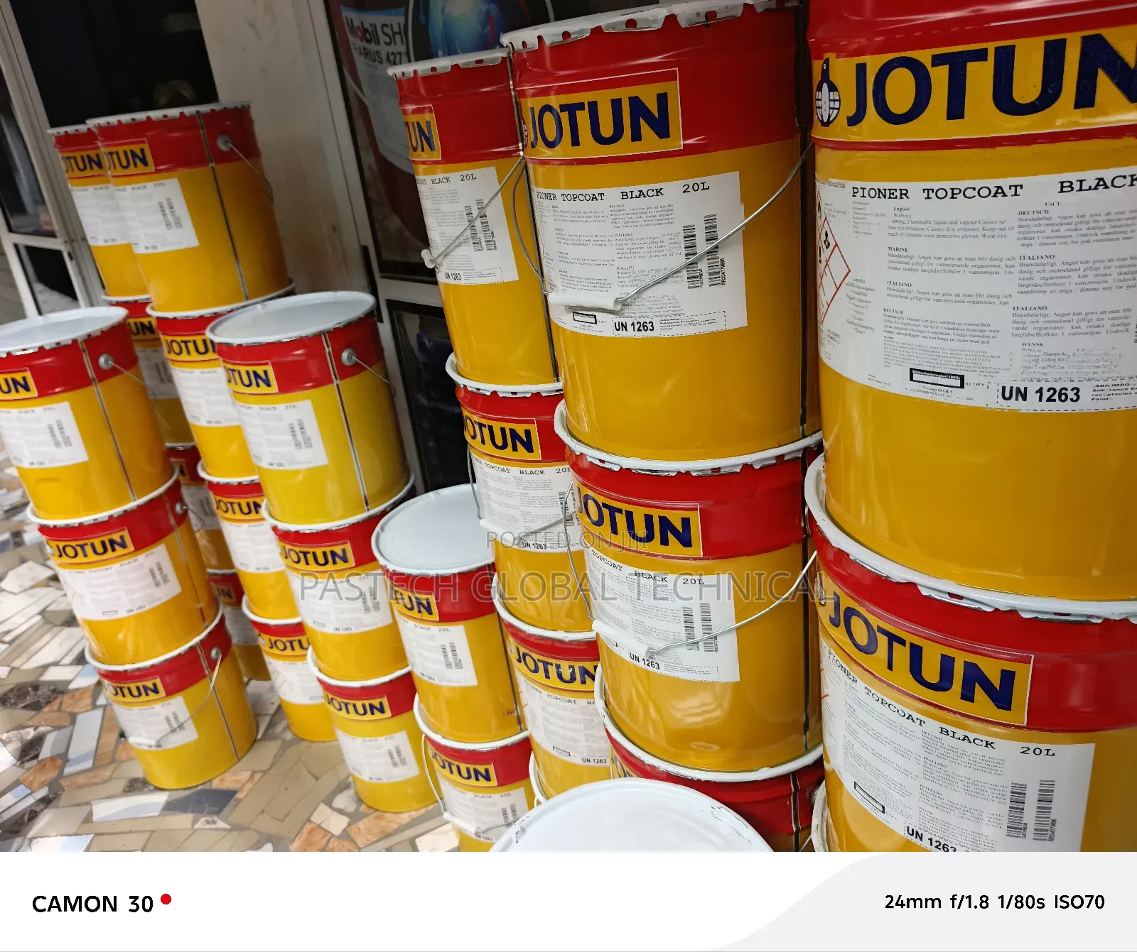 Jotun Pioneer Topcoat (Marine Paint)