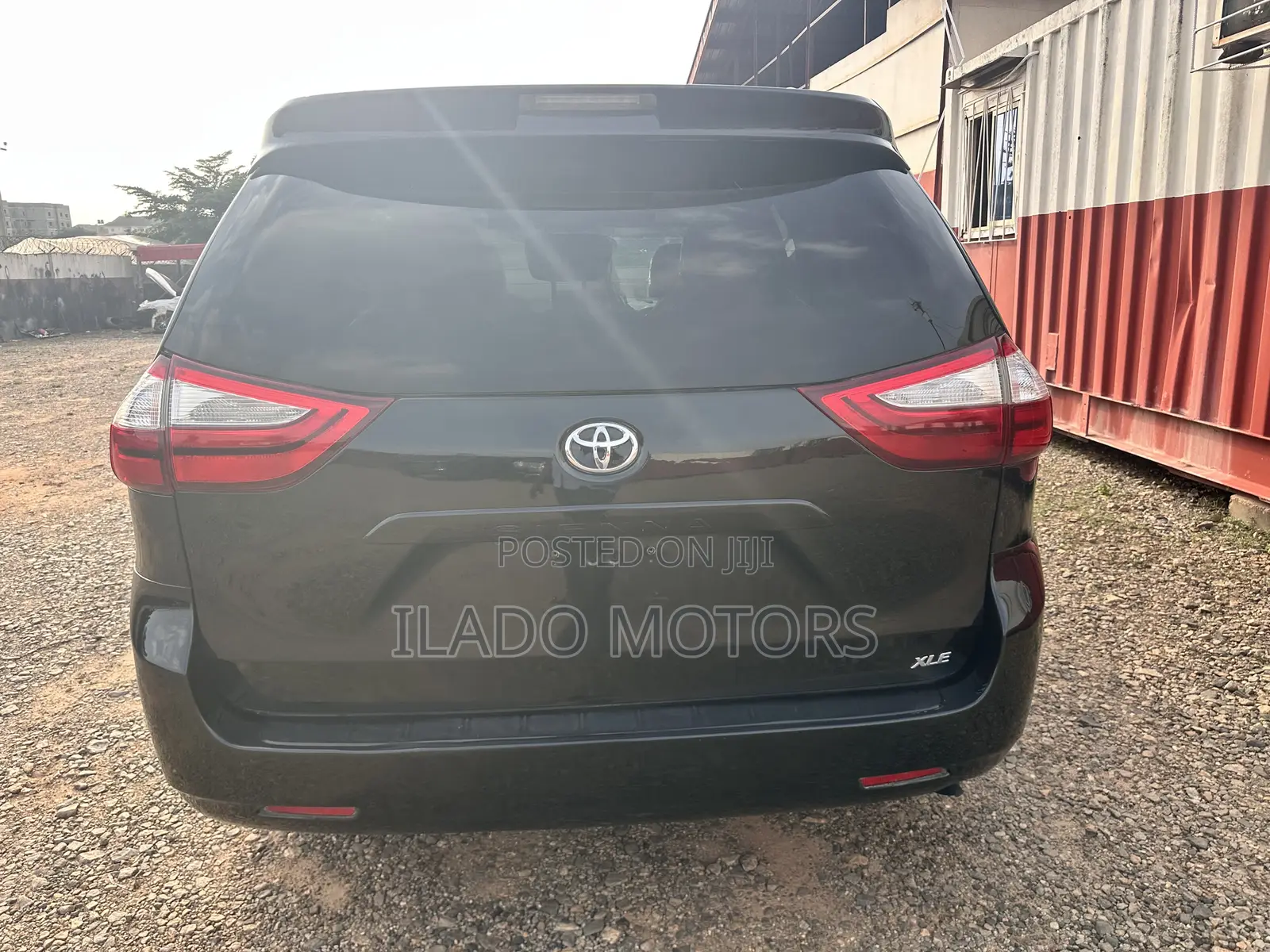 Toyota Sienna 2015 Green