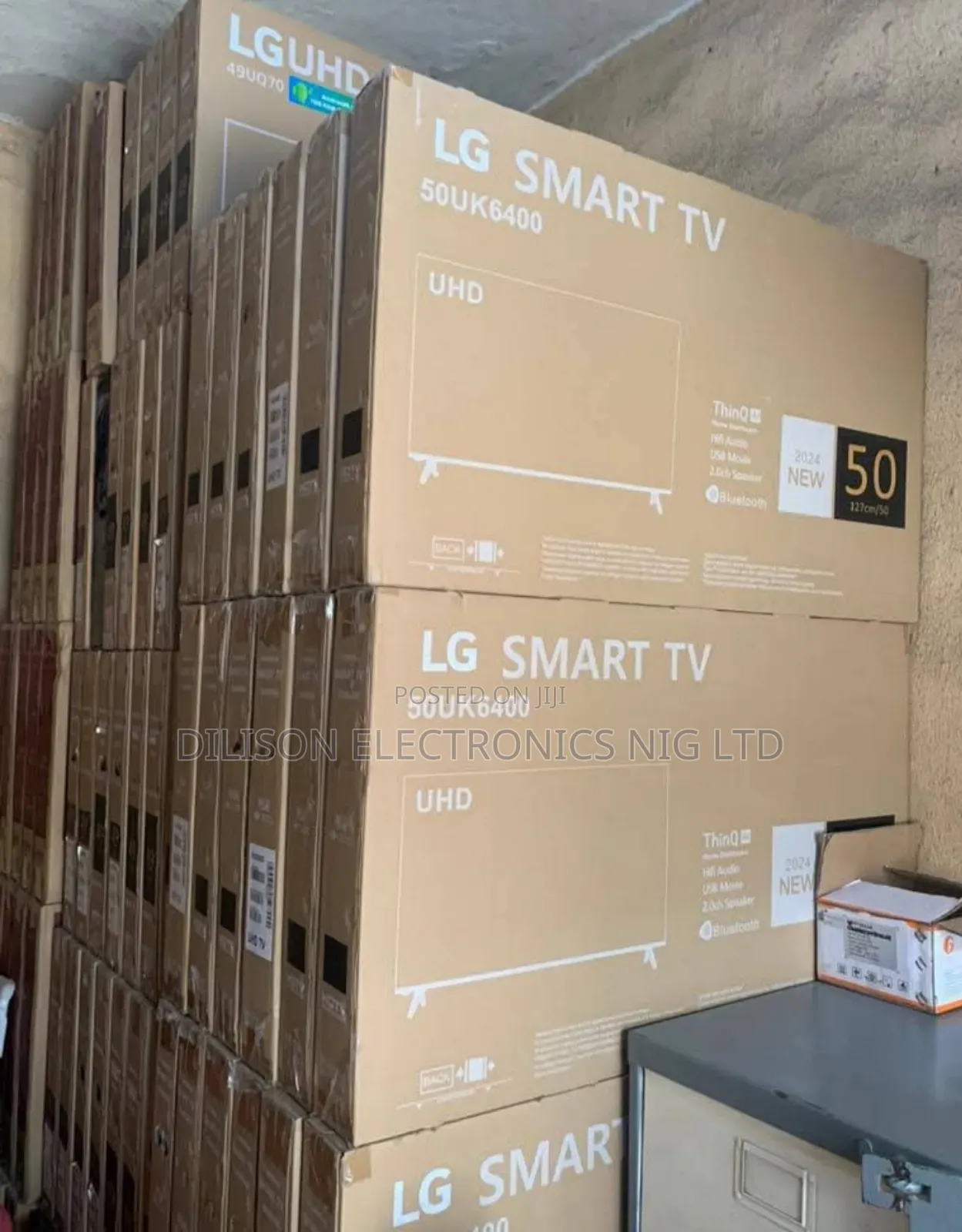 Brand New 50 Solar Smart Tv With Internet Facilities