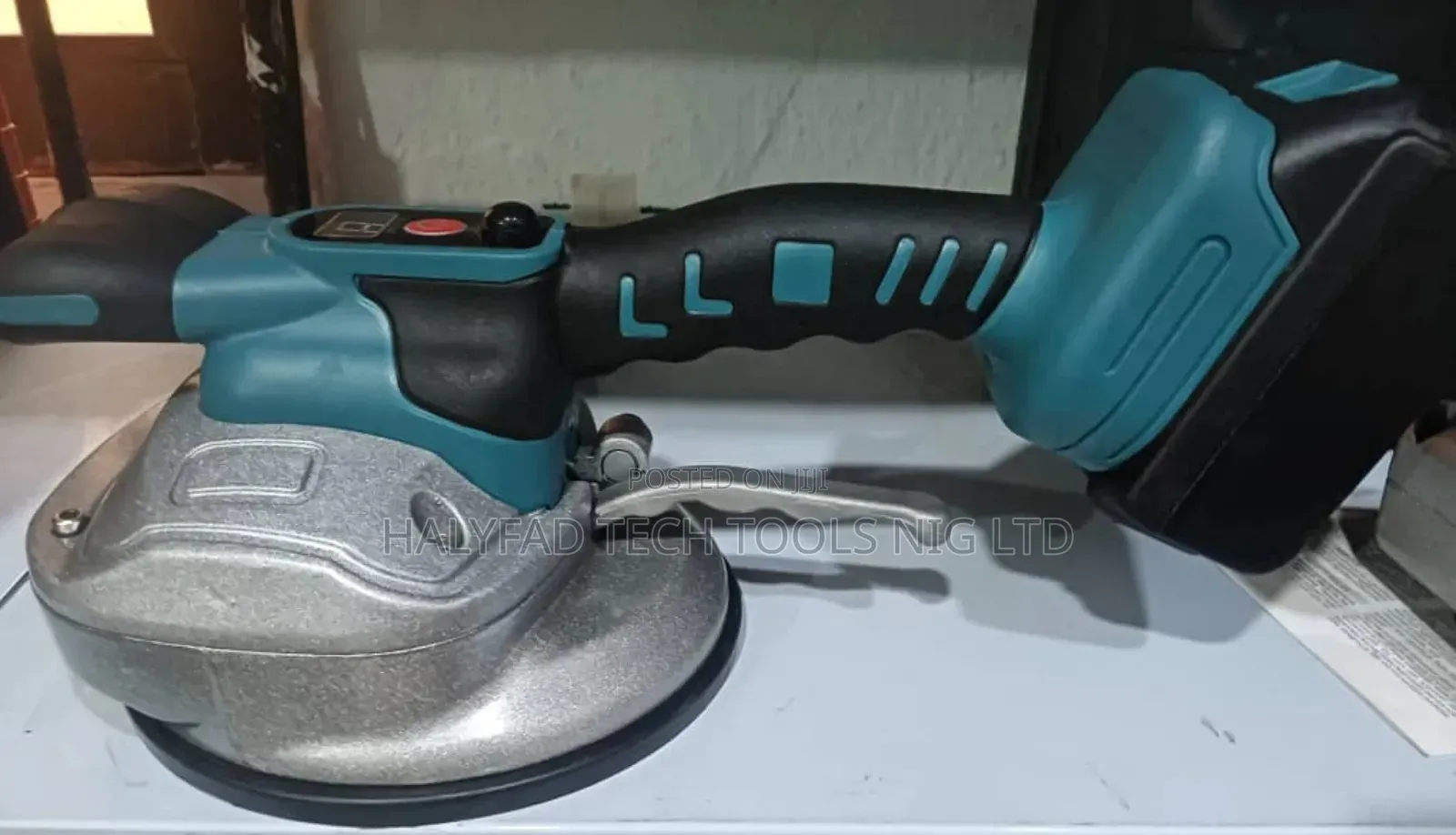21v Cordless Automatic Tilling Machine, Suction Vibrator,