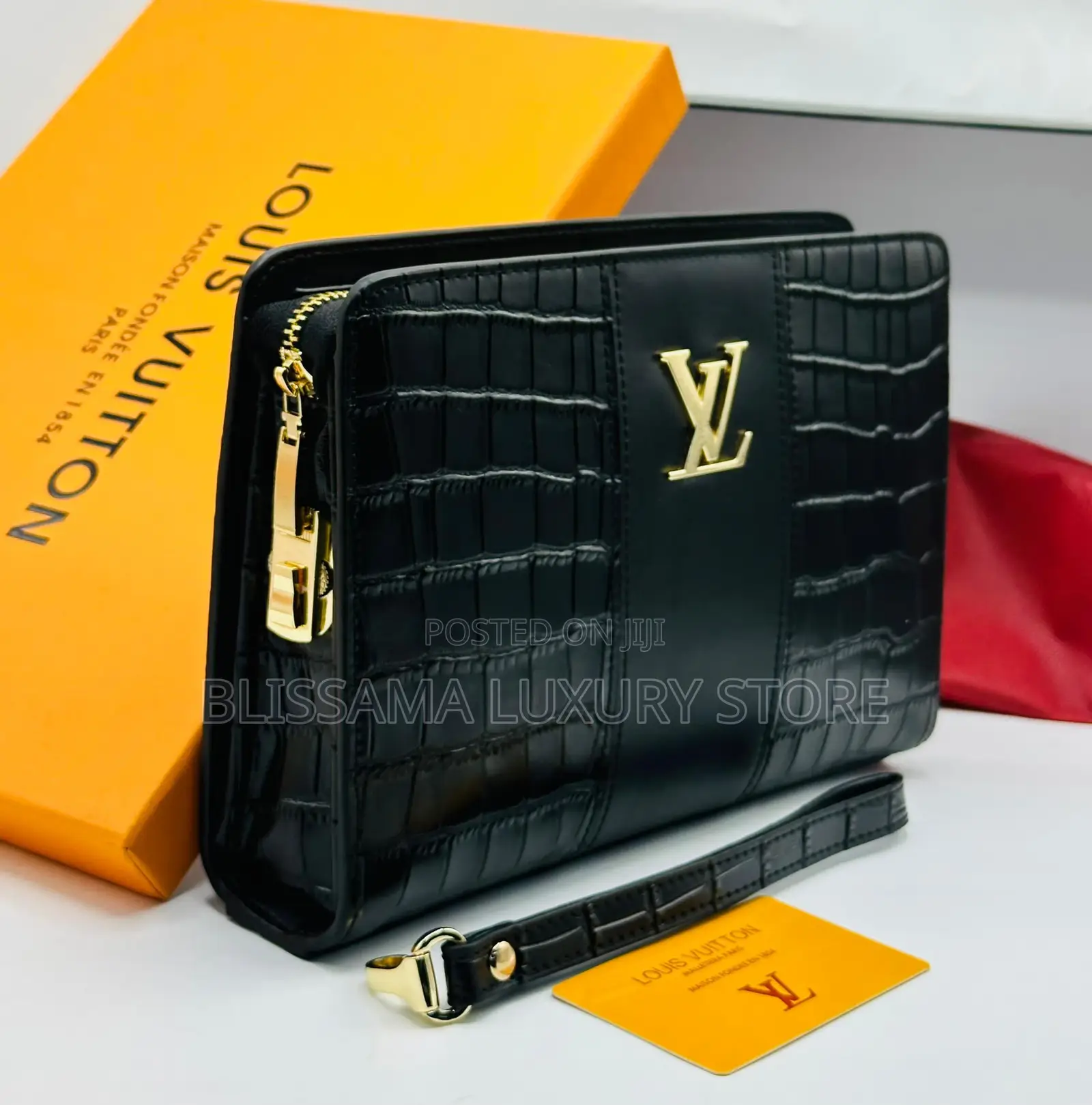 Louis Vuitton Premium Luxury Men Armpit Purse