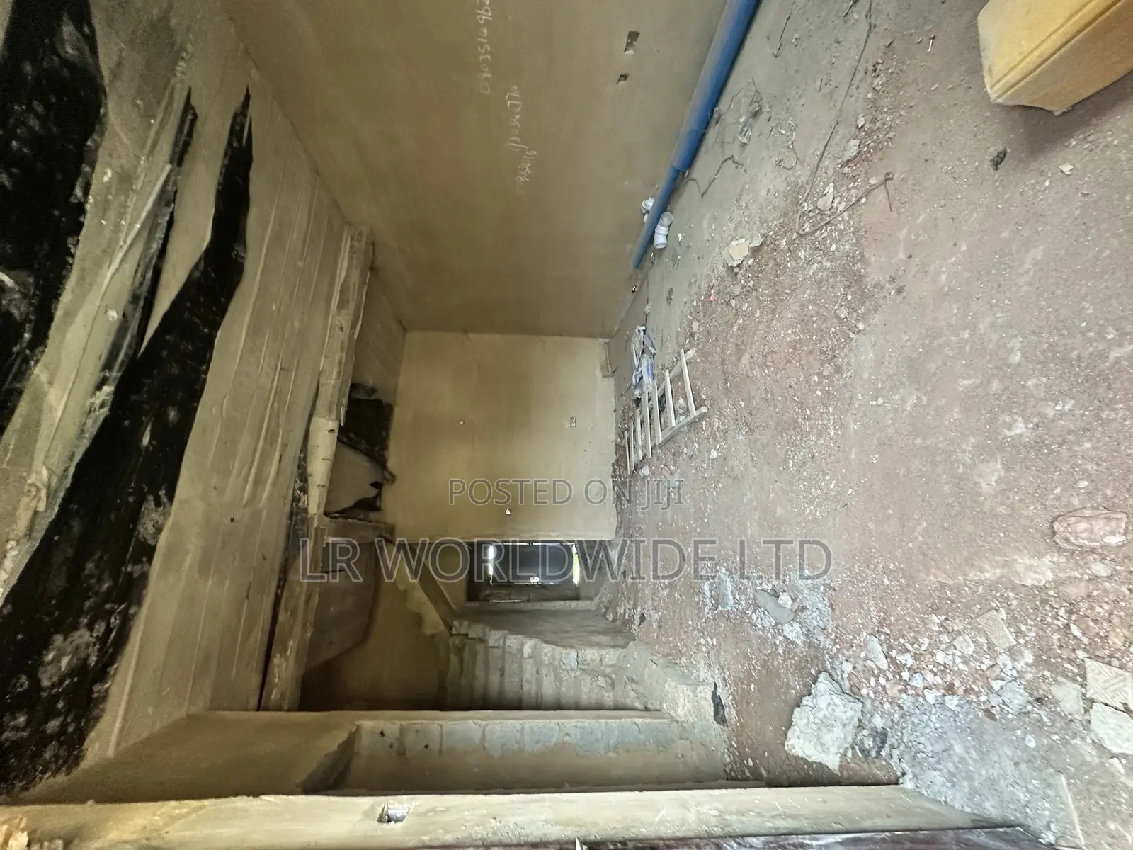3bdrm Townhouse/Terrace in Lugbe District for sale
