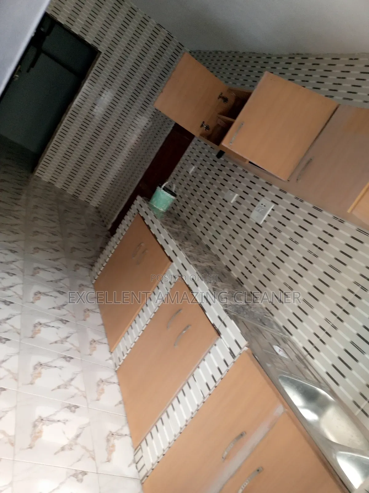 Excellent Amazing Cleaning Service