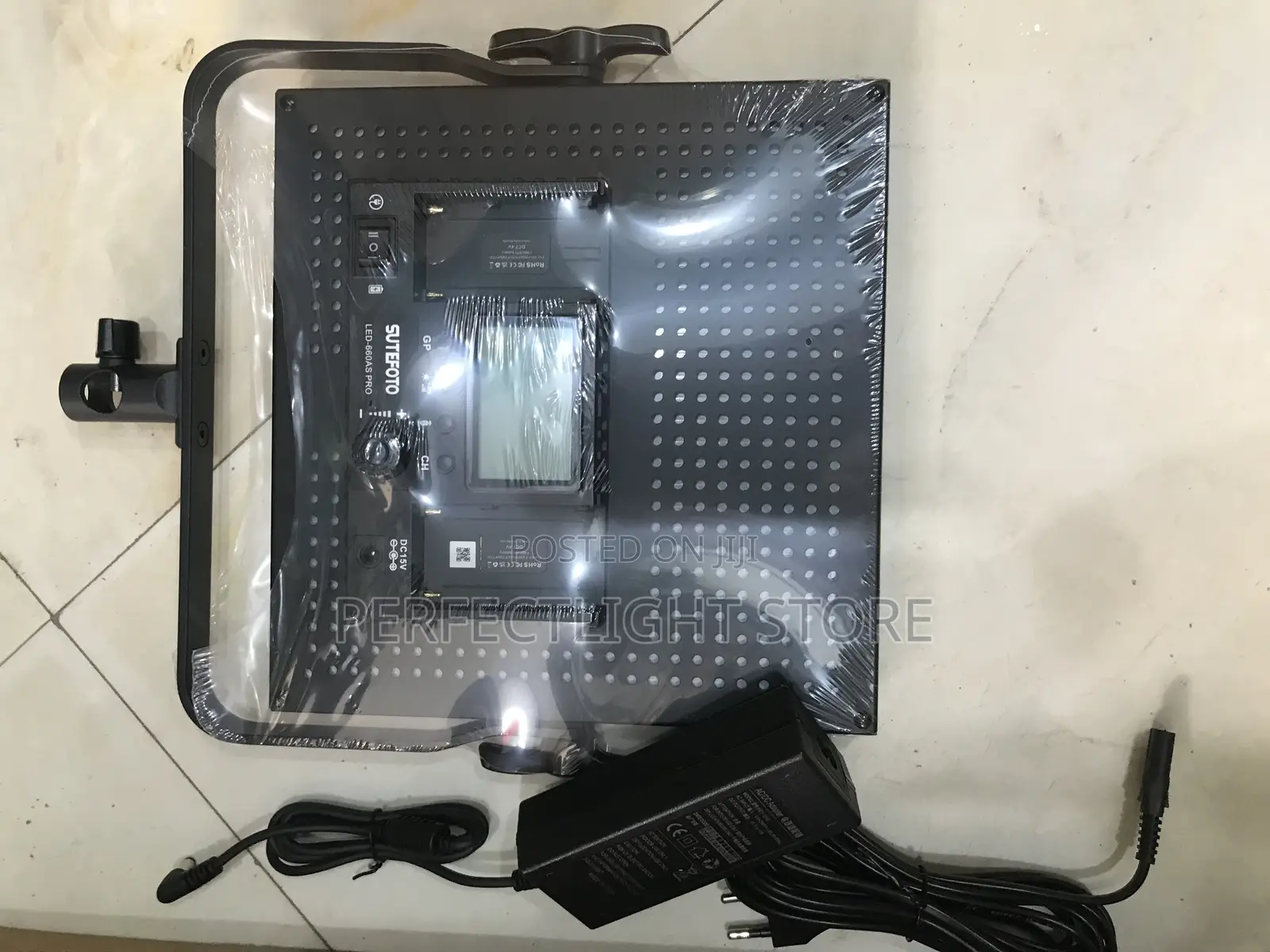 Sutefuto Light
