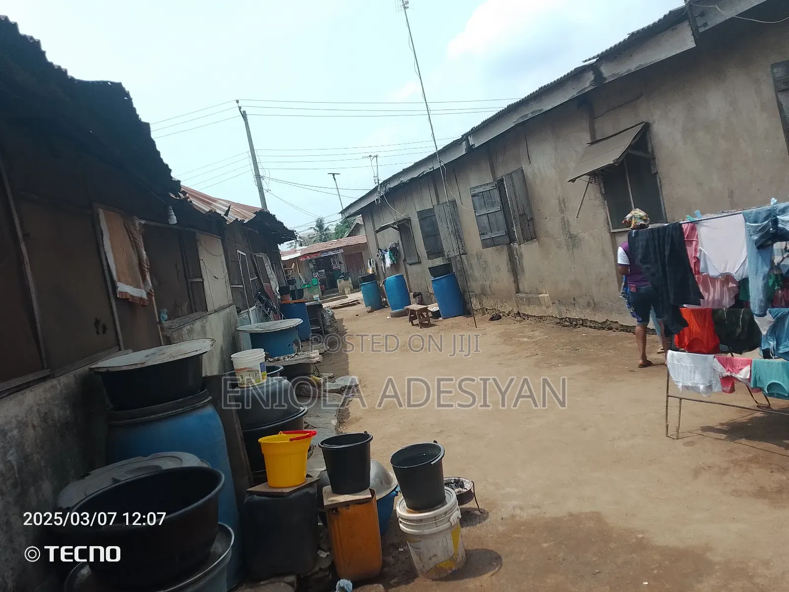 20bdrm Block of Flats in Maruwa Estate, Agric for sale