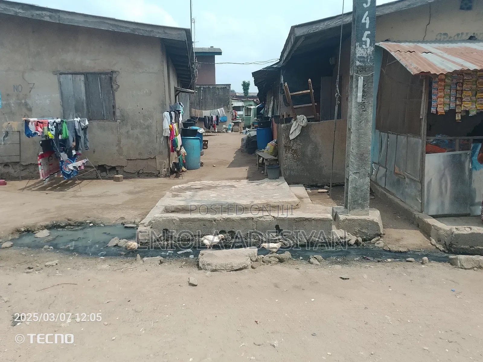 20bdrm Block of Flats in Maruwa Estate, Agric for sale