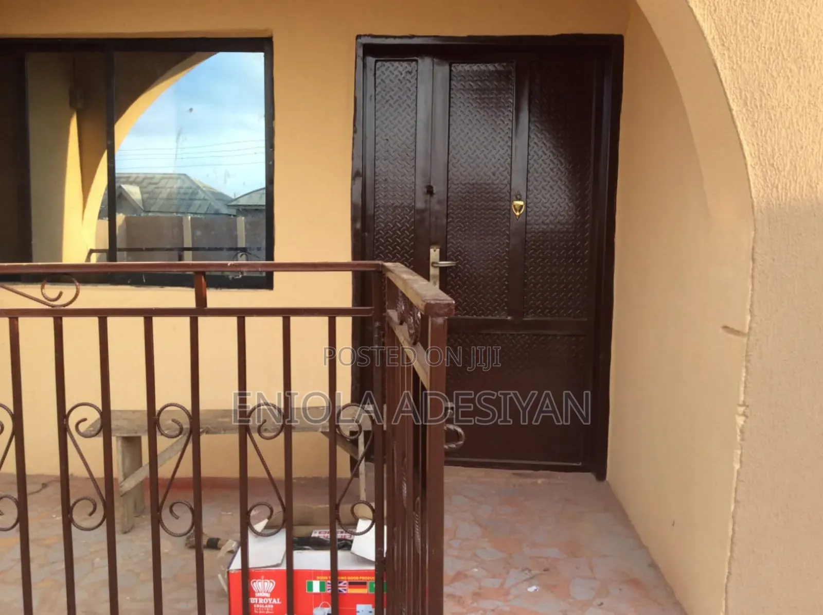Furnished 8bdrm Block of Flats in Ikorodu for sale