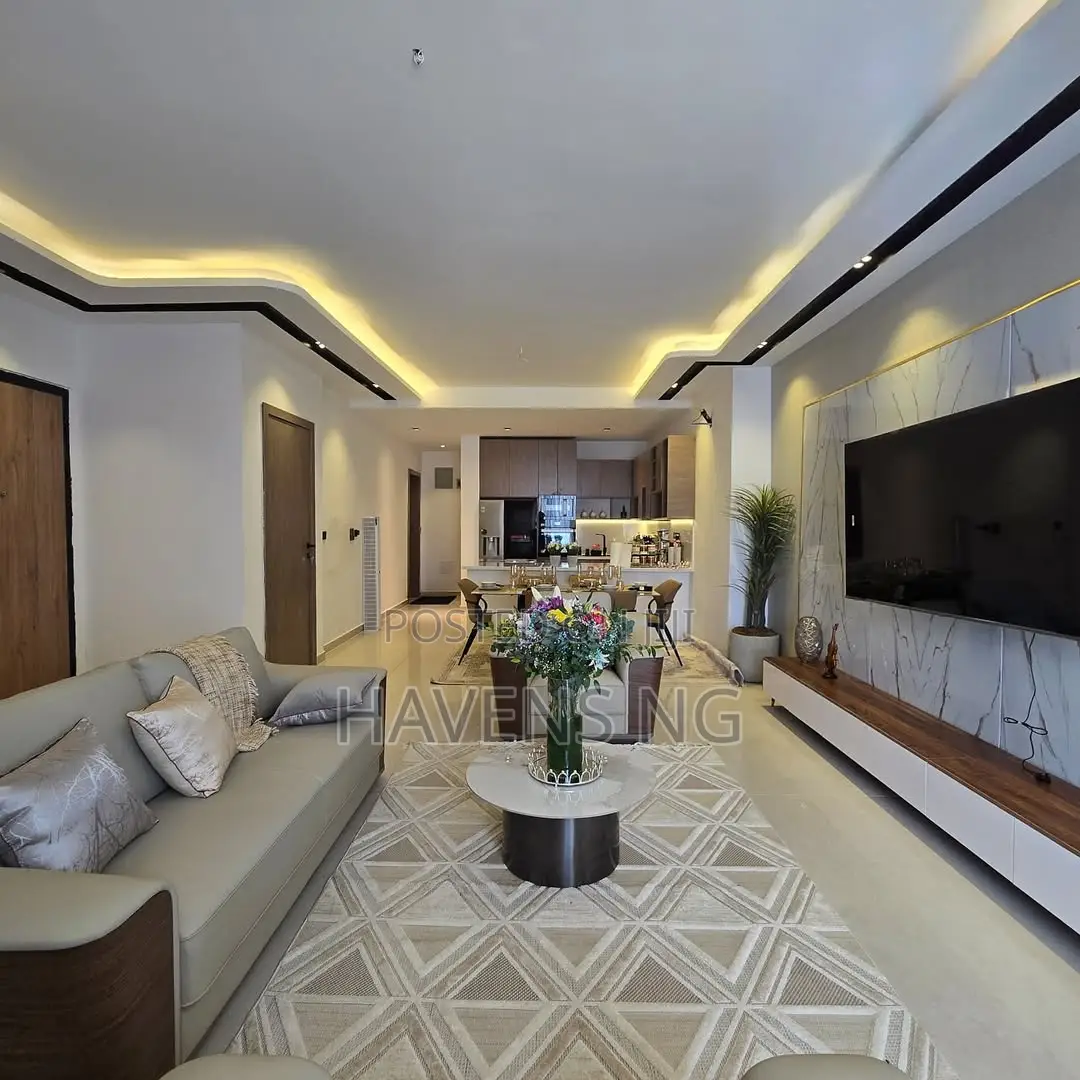 Furnished 2bdrm Apartment in Lekki Phase 1 for sale