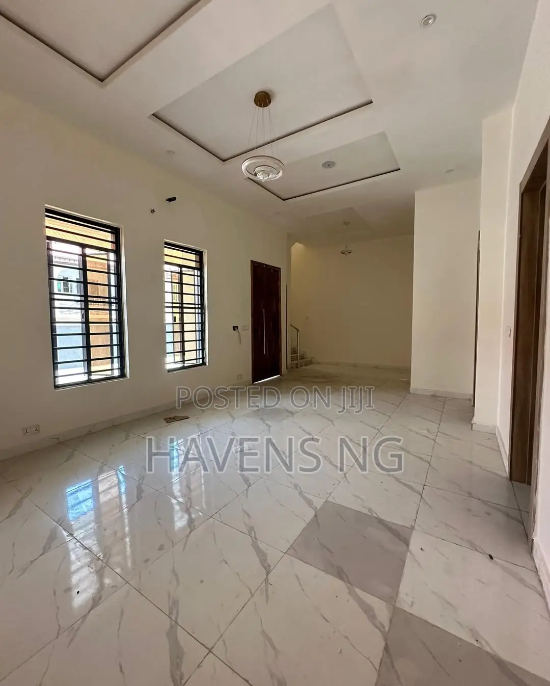 4bdrm Duplex in Ikota for sale