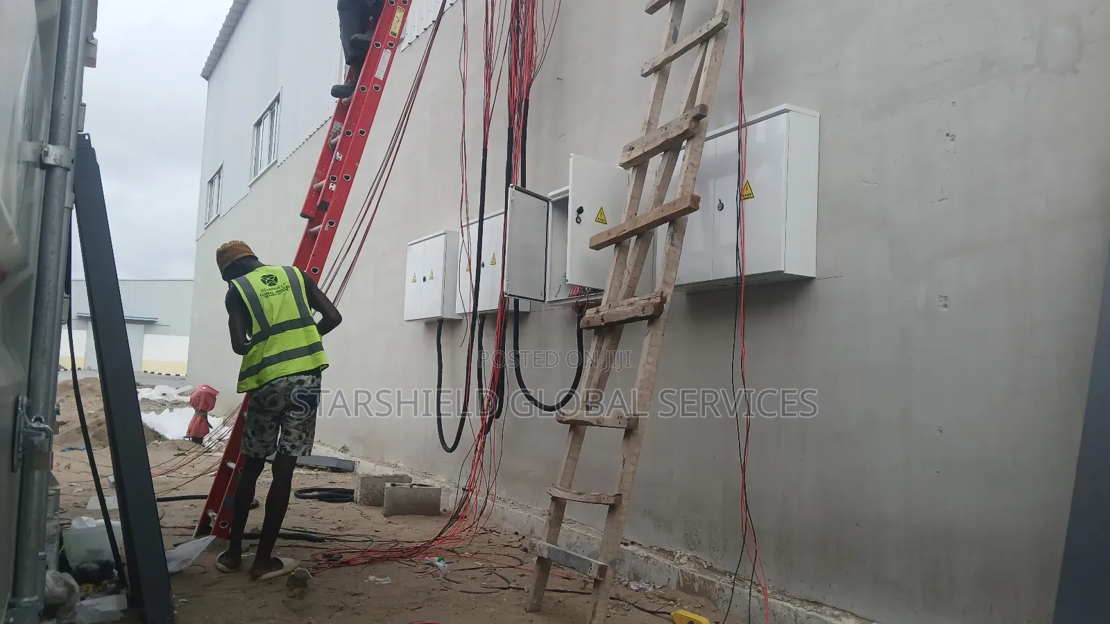 Go Solar With the Pros | Expert Installation Reliability.