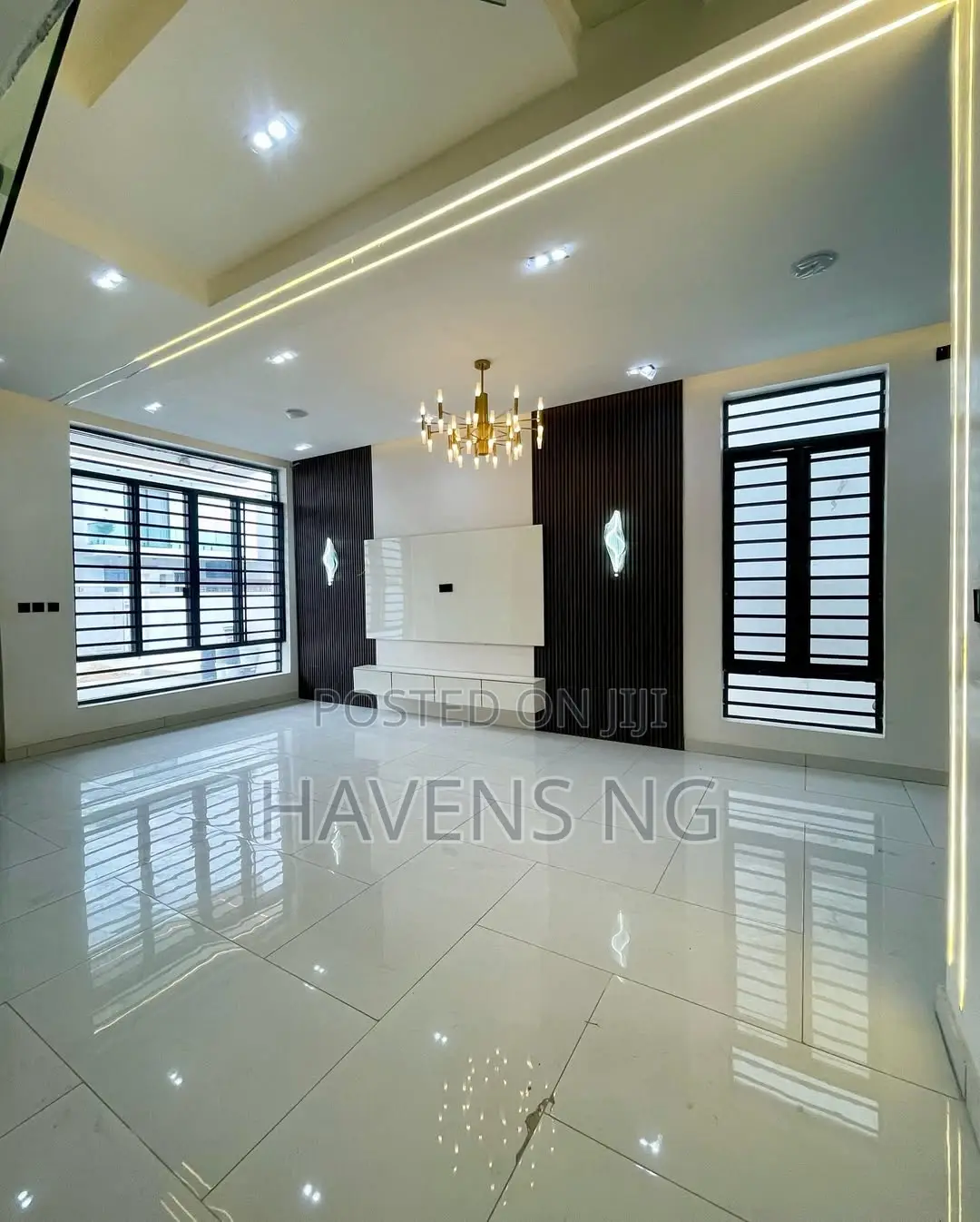 4bdrm Duplex in Epe Road for sale