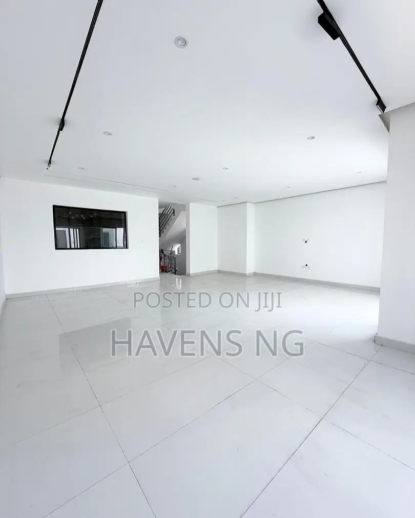 4bdrm Duplex in Ikate for sale
