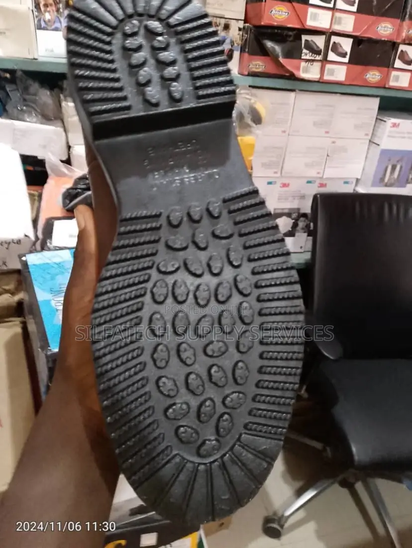 Original Redwing Safety Boot