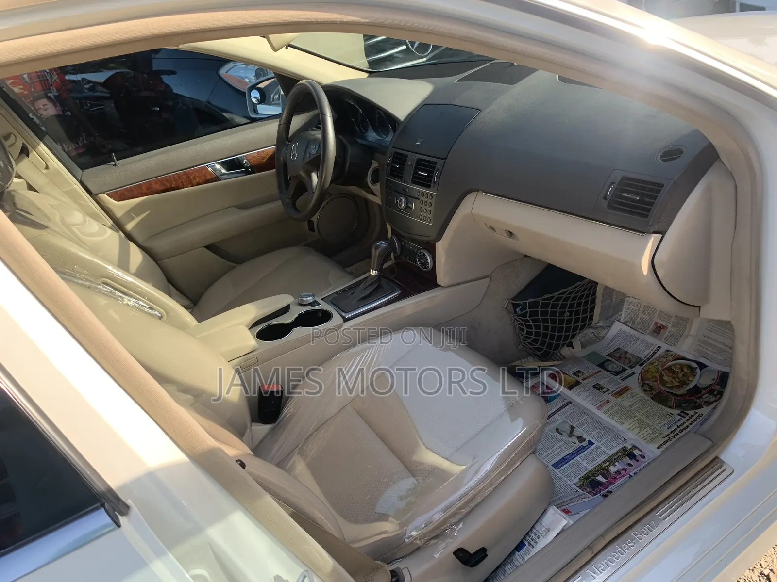 Mercedes-Benz C300 2010 White