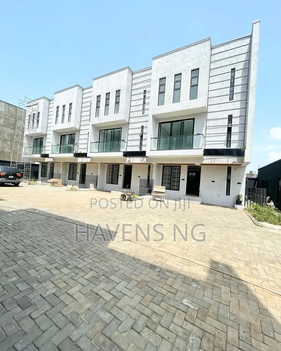 4bdrm Duplex in Ikate for sale