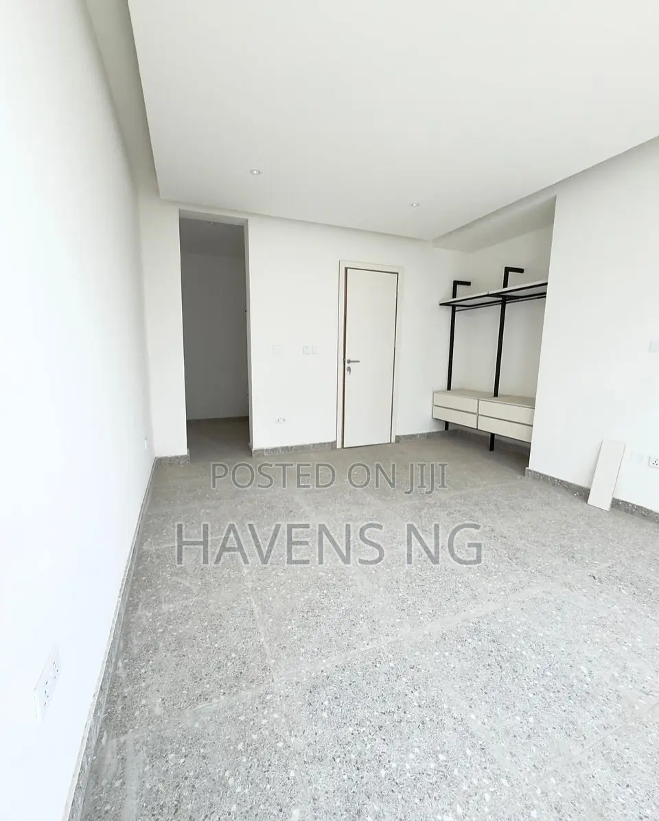 4bdrm Duplex in Ikate for sale