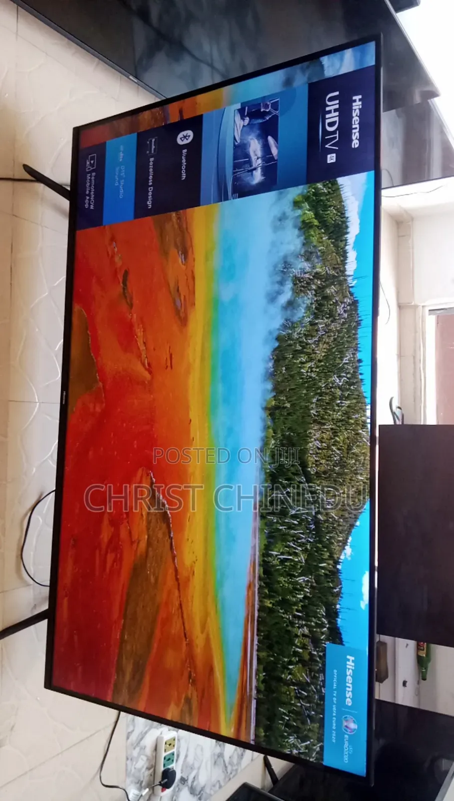 55inche Hisense Frameless Smart Uhd Tv Uk Neatly Used