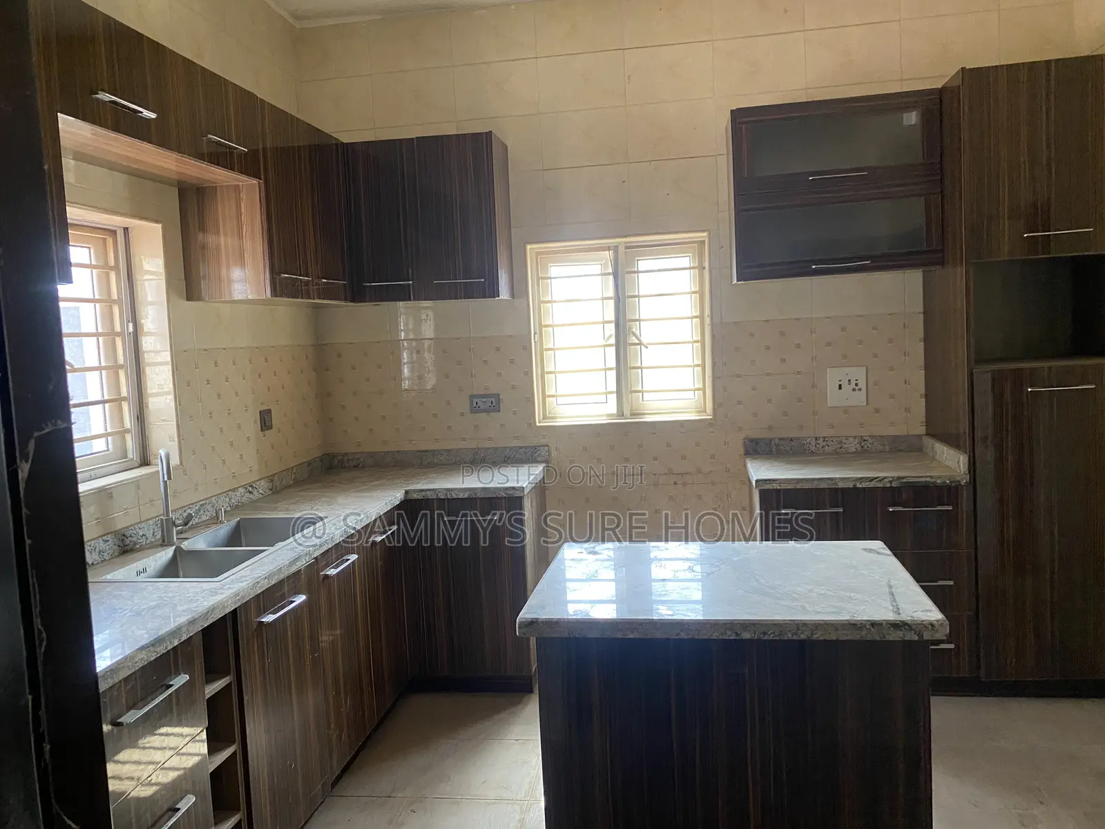 3bdrm Bungalow in Efab Verizon, Gwarinpa for rent