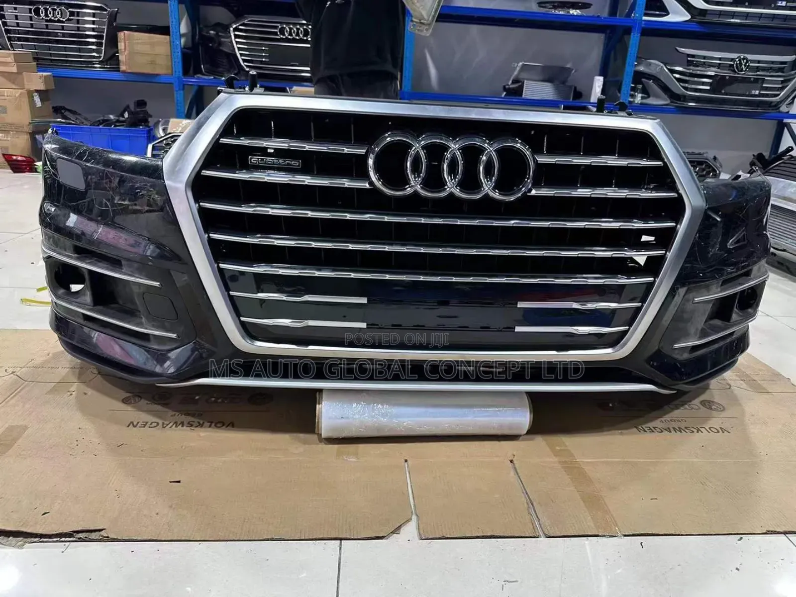 Audi Q7 Complete Front Cut 2018