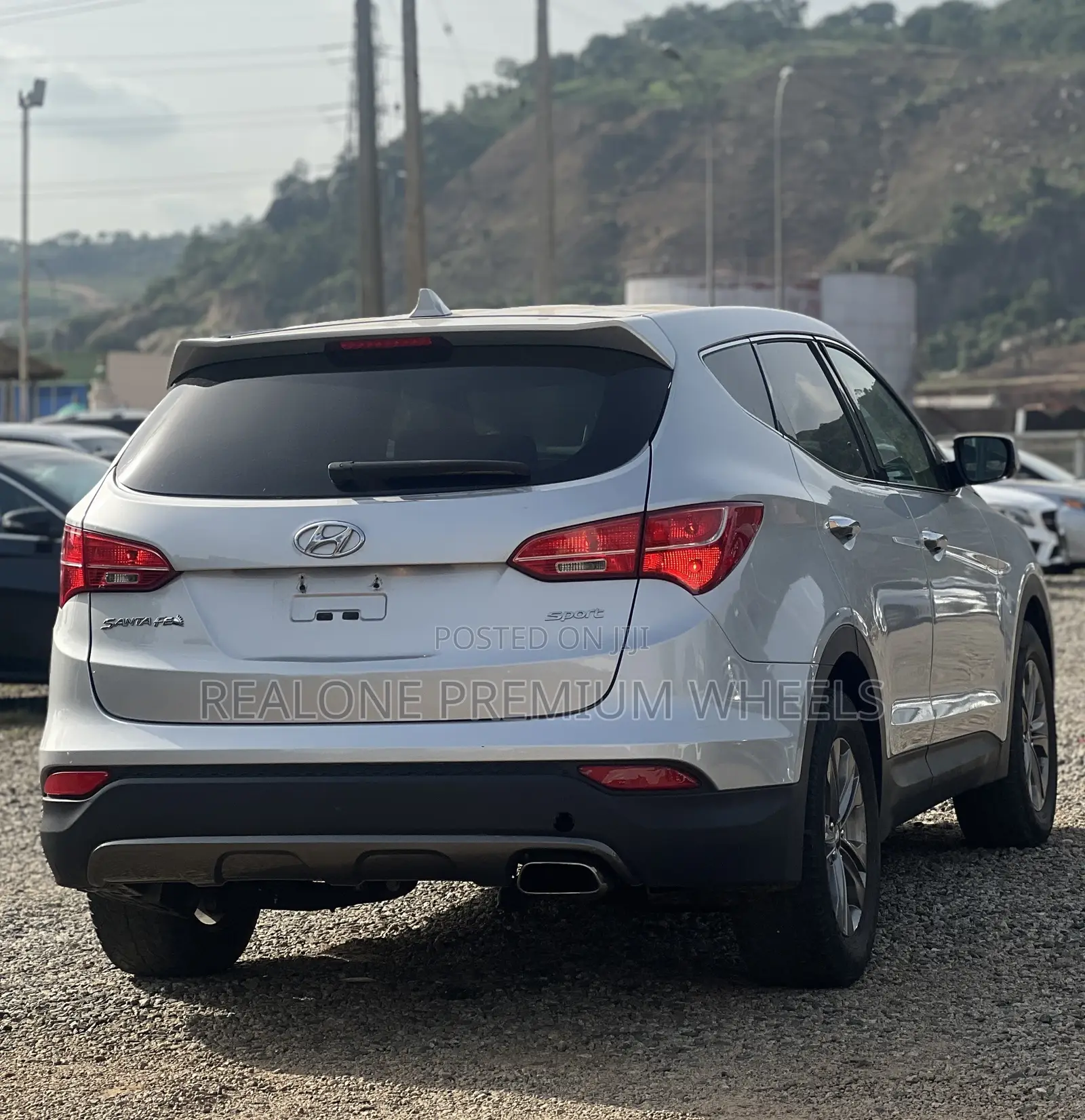 Hyundai Santa Fe 2016 Silver