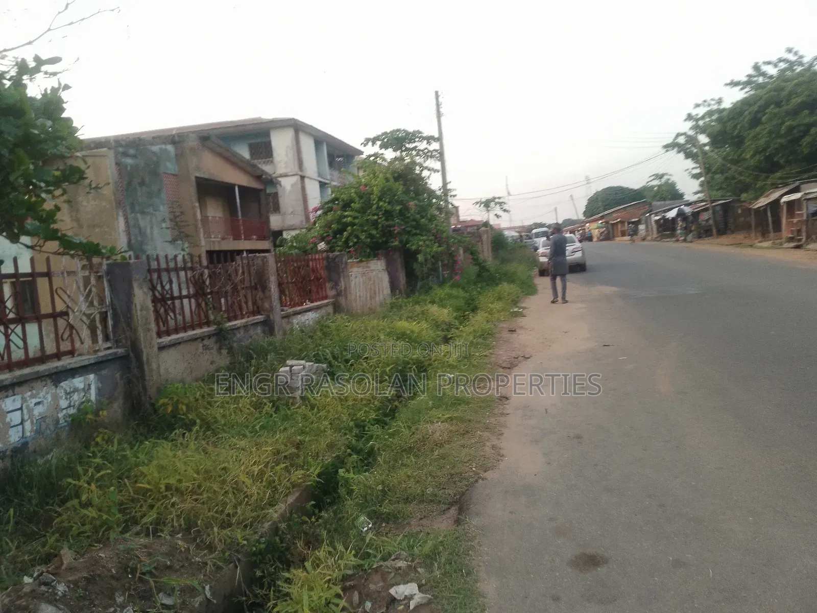 5bdrm Apartment in Coca Cola Ilorin South for sale