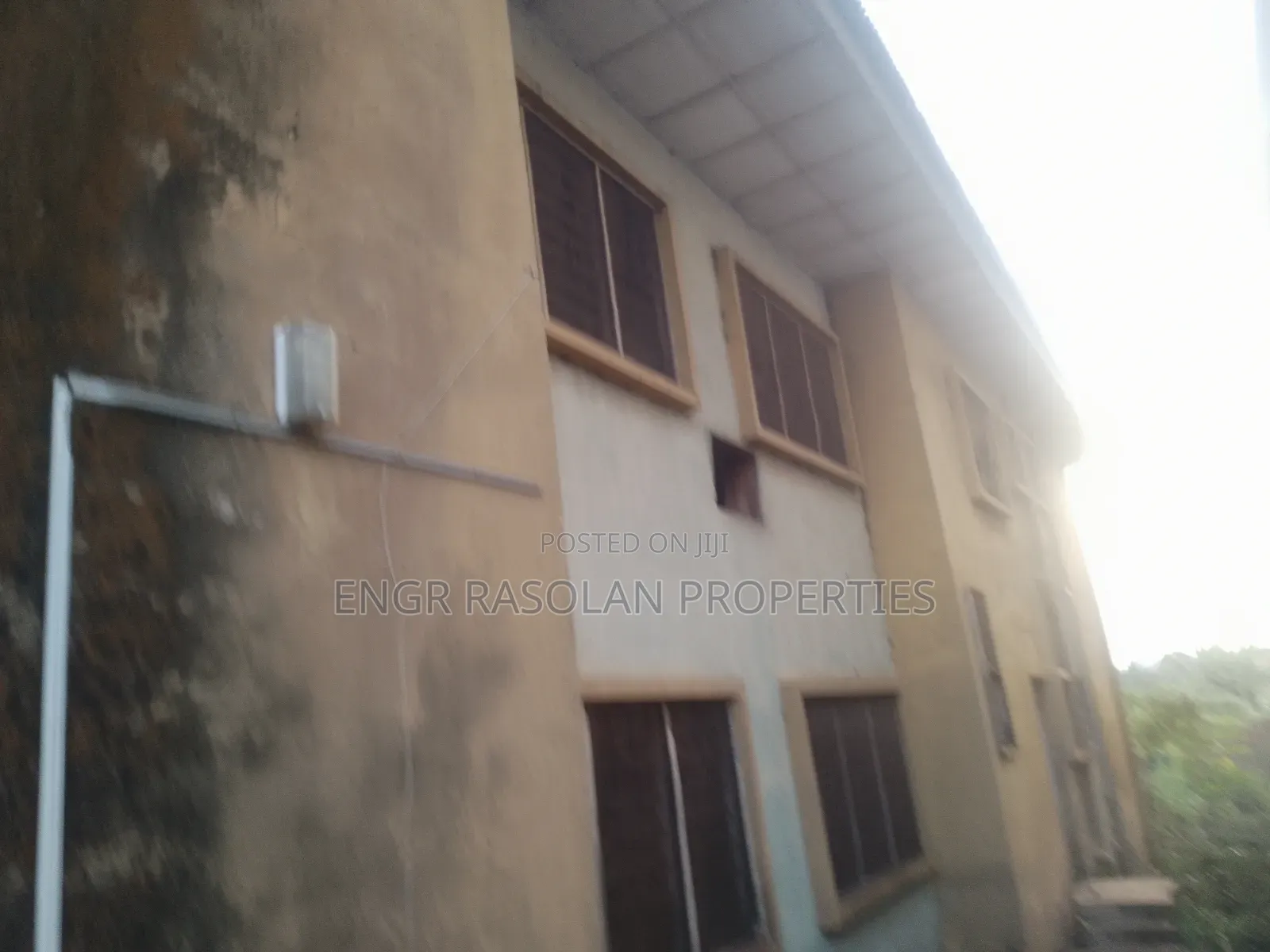 5bdrm Apartment in Coca Cola Ilorin South for sale