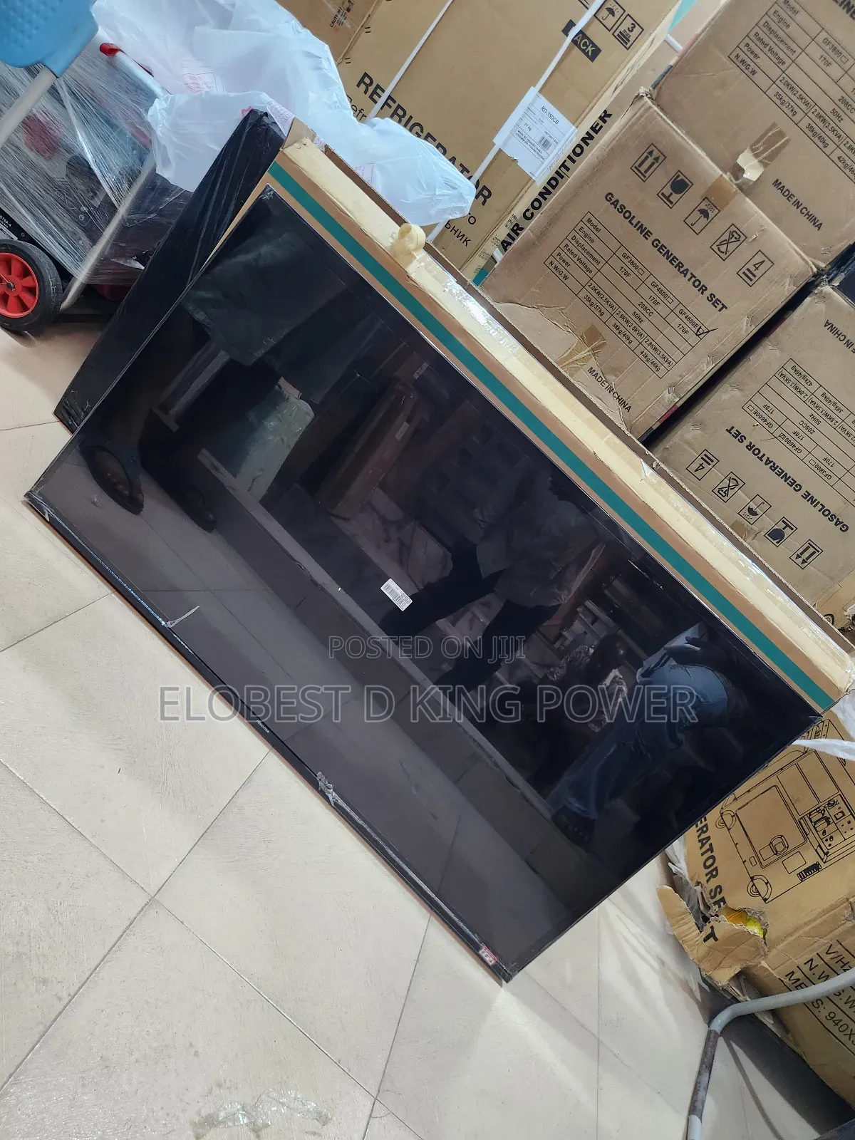 Original Hisense Smart Television 65inches