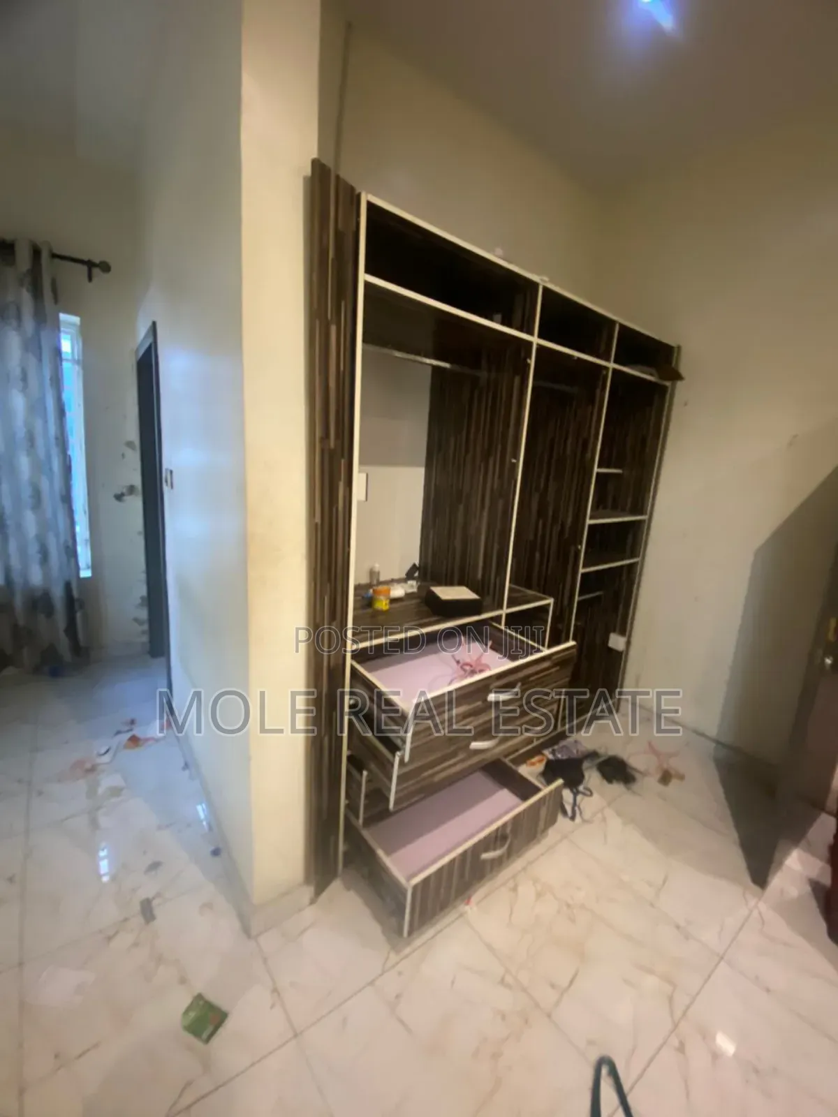 Furnished 5bdrm Duplex in Adeniyi Jones for sale