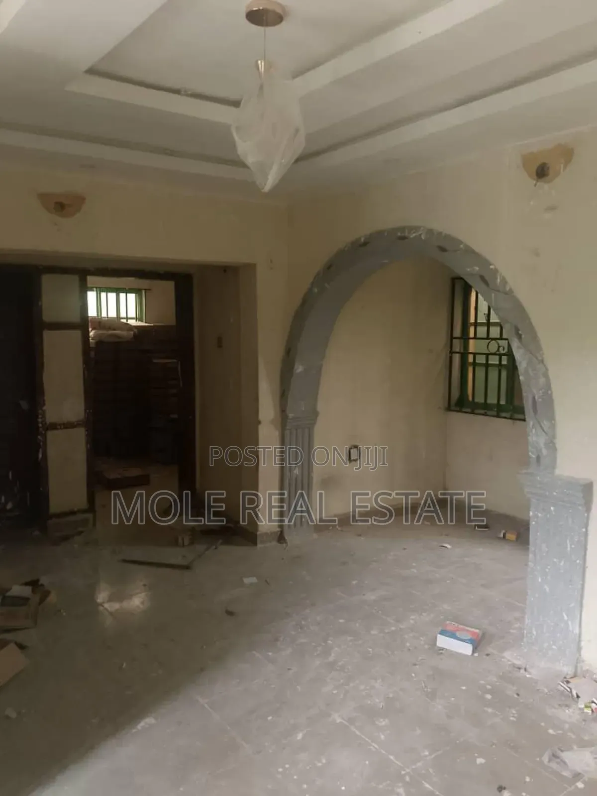3bdrm Bungalow in Gowon, Egbeda / Egbeda for sale