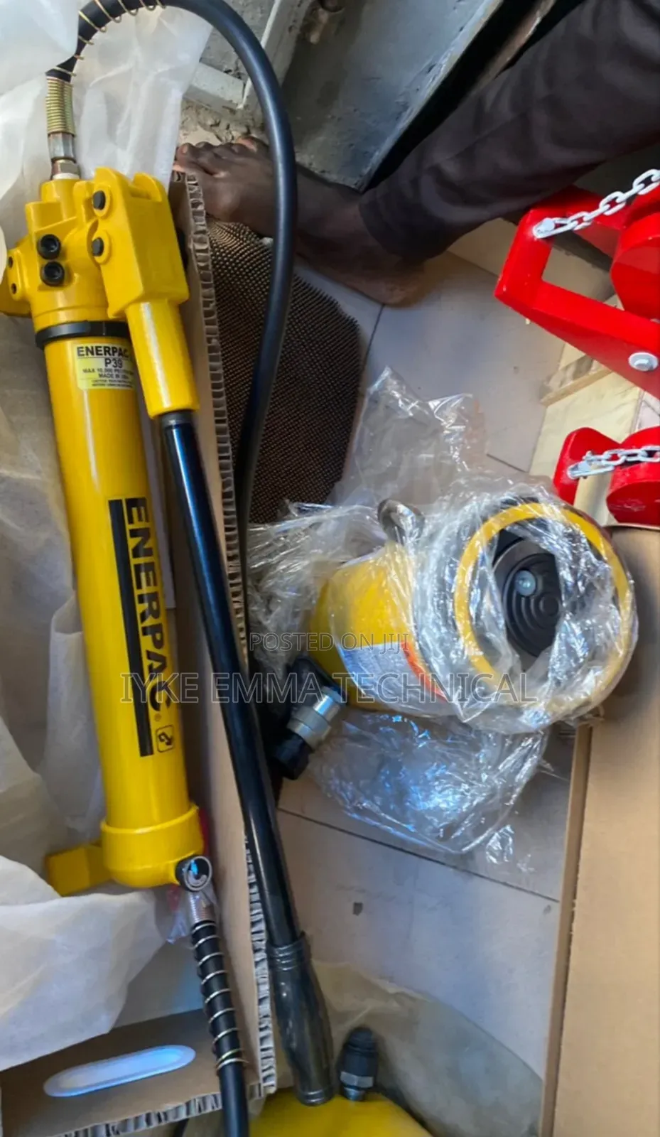 Hydraulic Cylinder 50-Ton C/W P80 Pump Set
