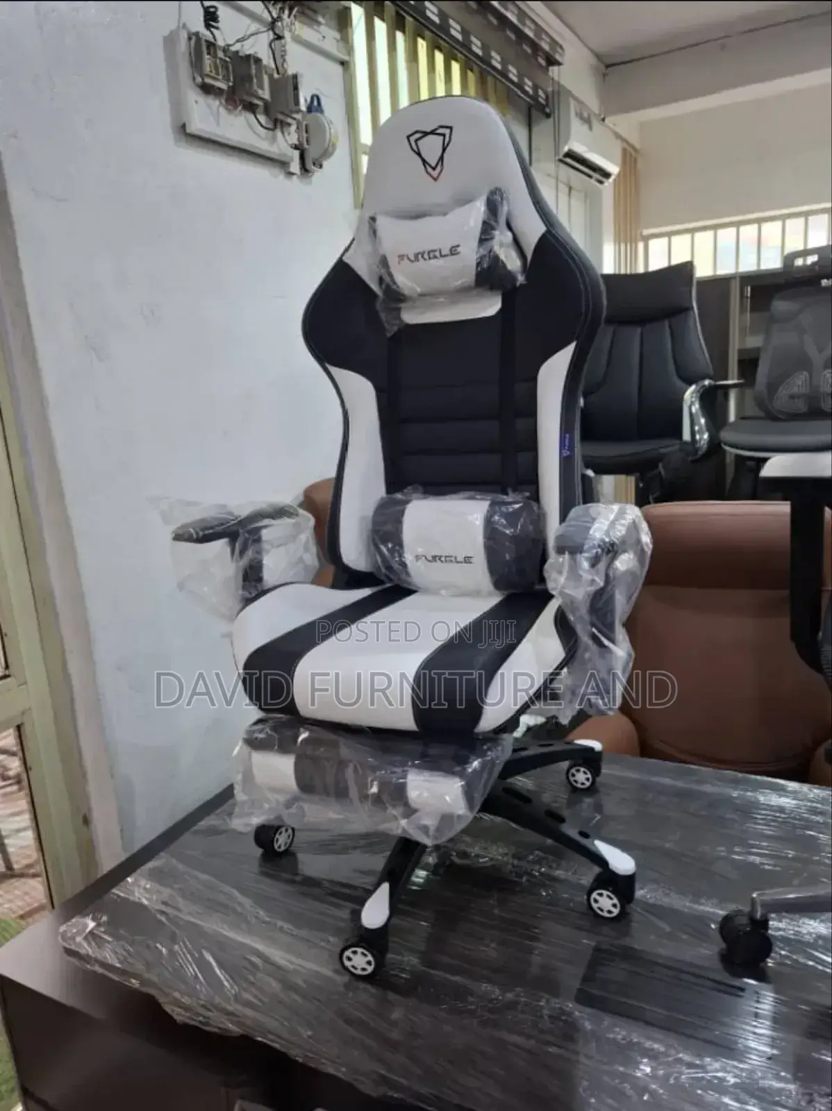 Gaming Chair (Lumbar Support)