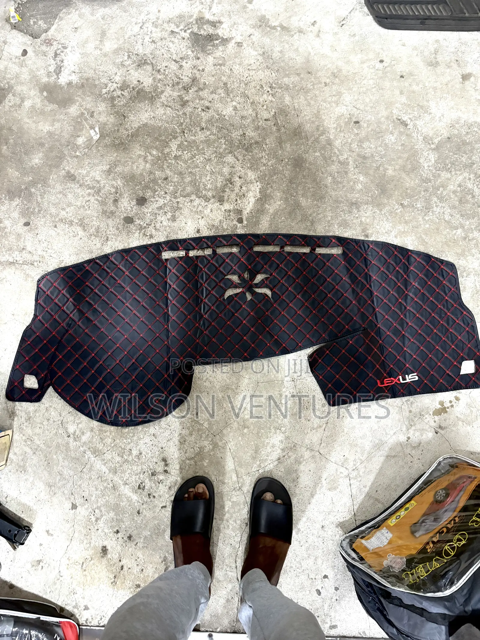 Customized Lexus Rx350 Tiles Leather Dashboard Cover