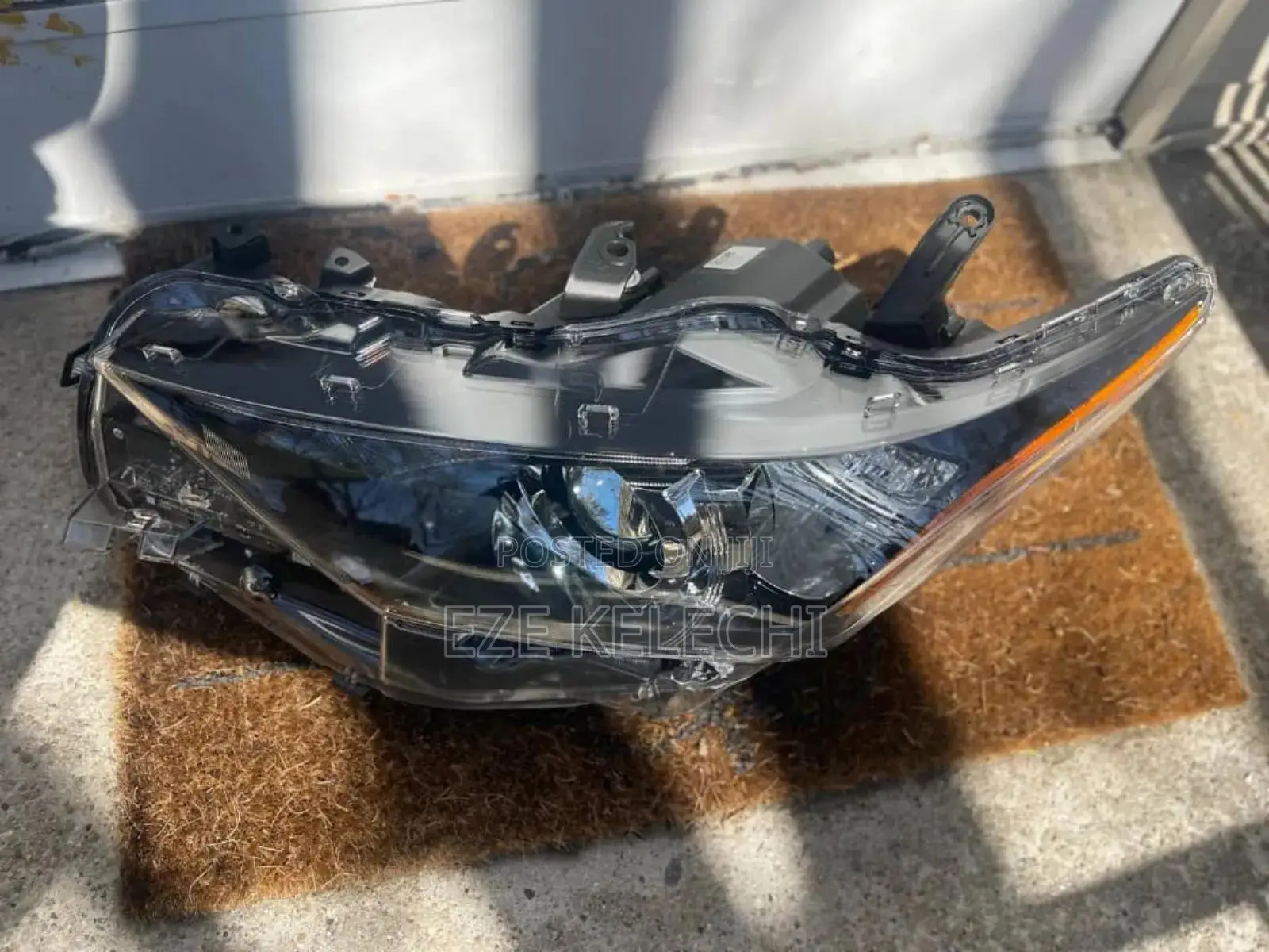 Headlight Set Corolla Mi 2015-2017 Original Bristol