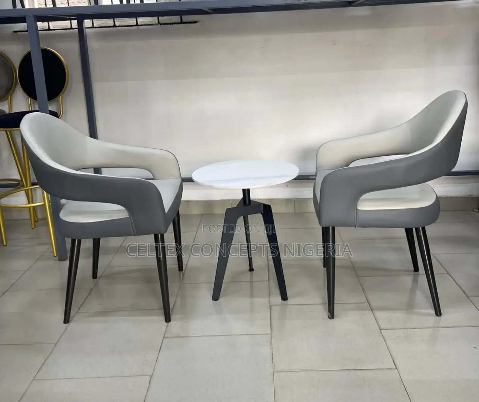 2 Chair With Table