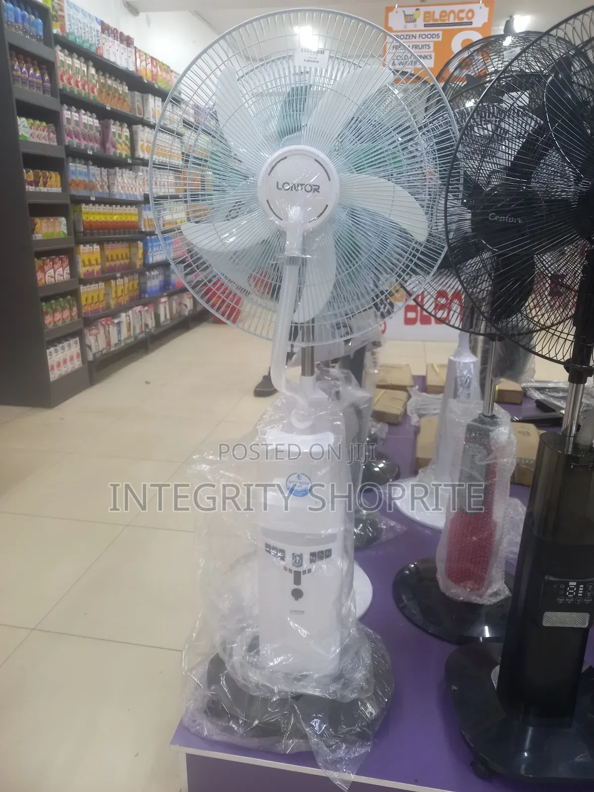 Rechargeable Water Mist Fan With Remote and Usb Socket