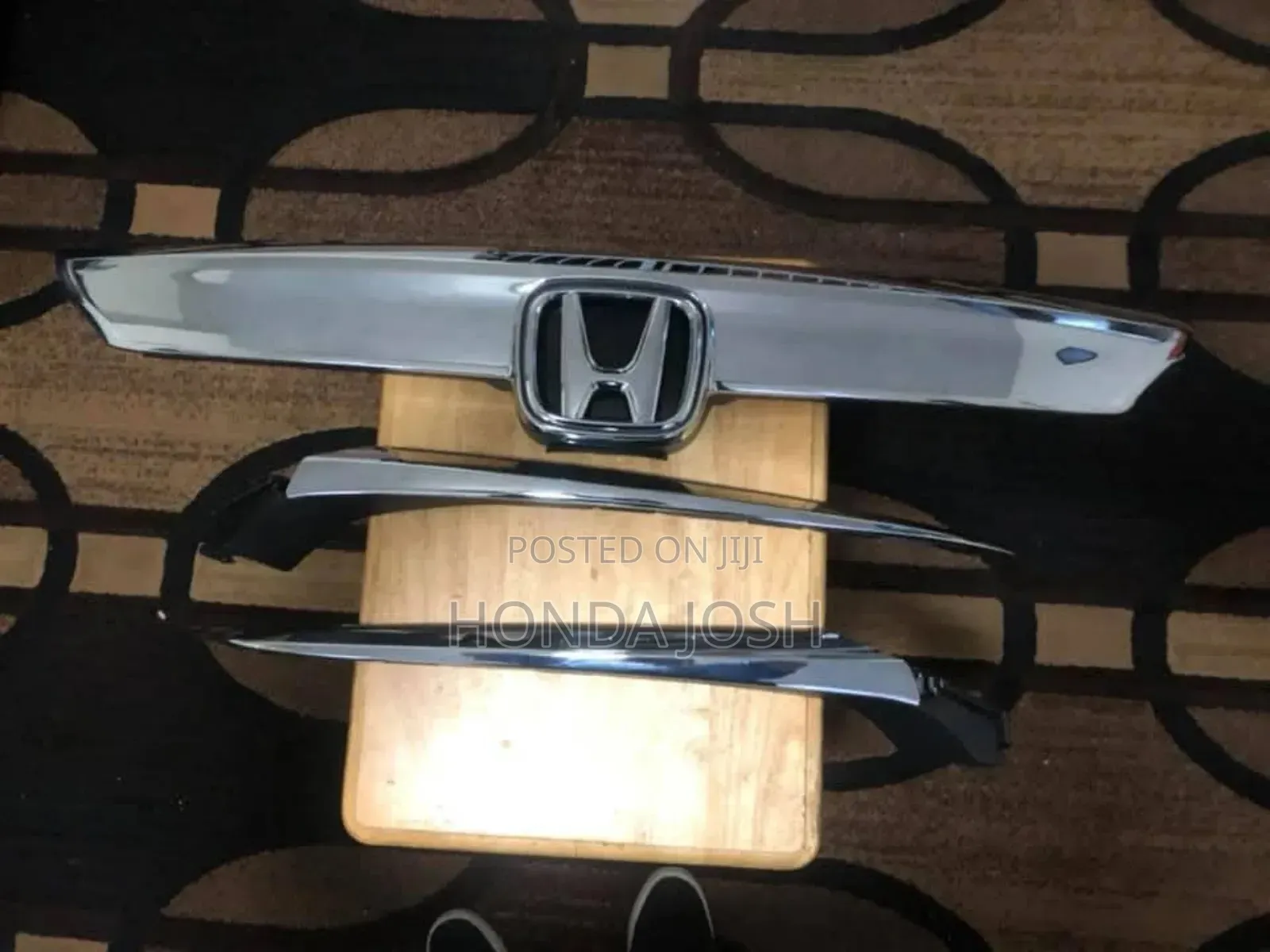 Front Bumper Grille 2018/2021 Model Honda Accord