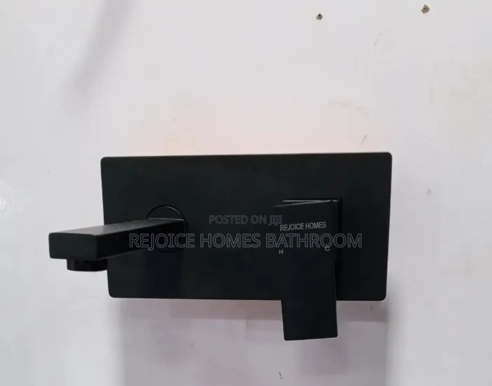 Matte Black Wall Mounted Luxury Mixer Tap