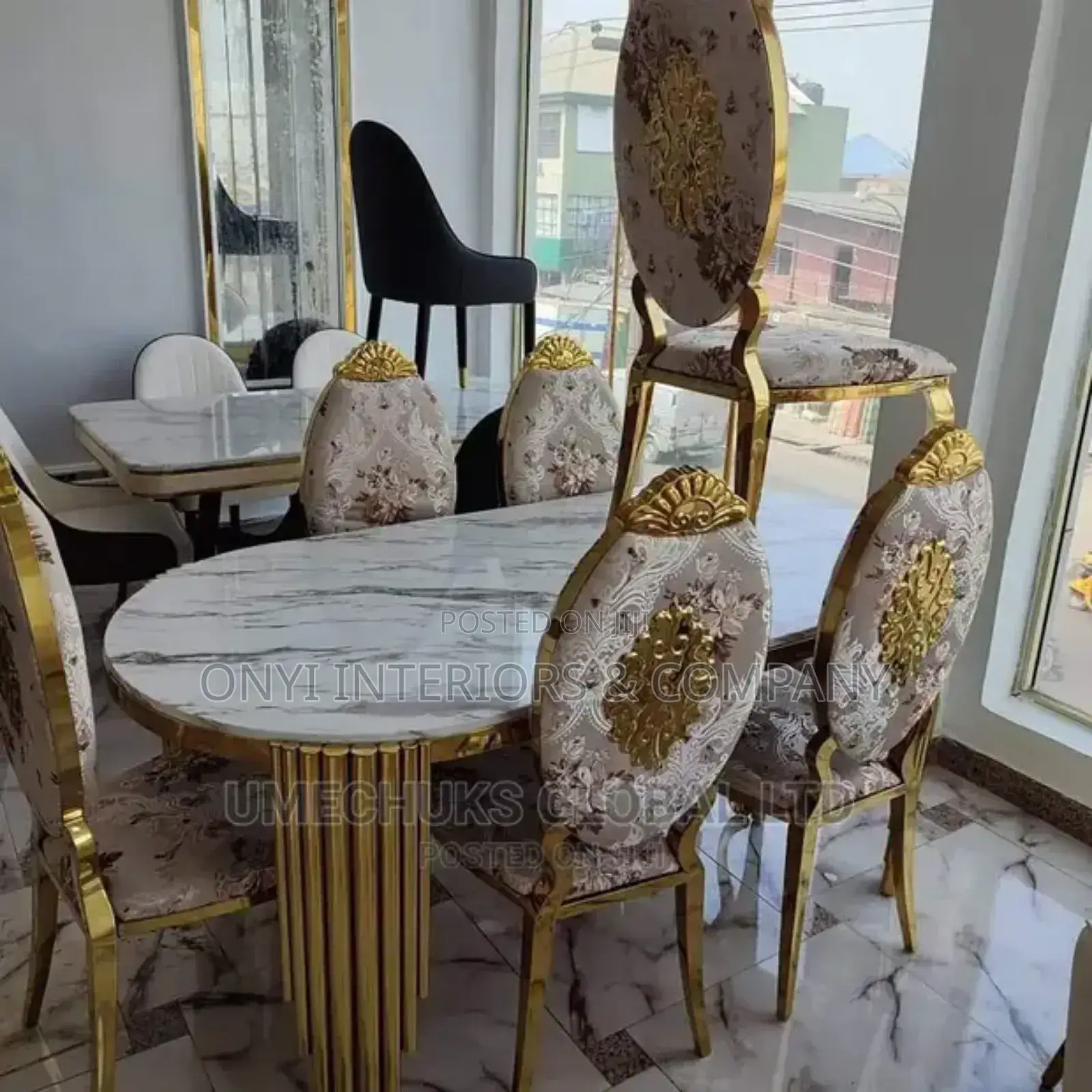 6 Seaters Classic Dining Table With 6 Chairs