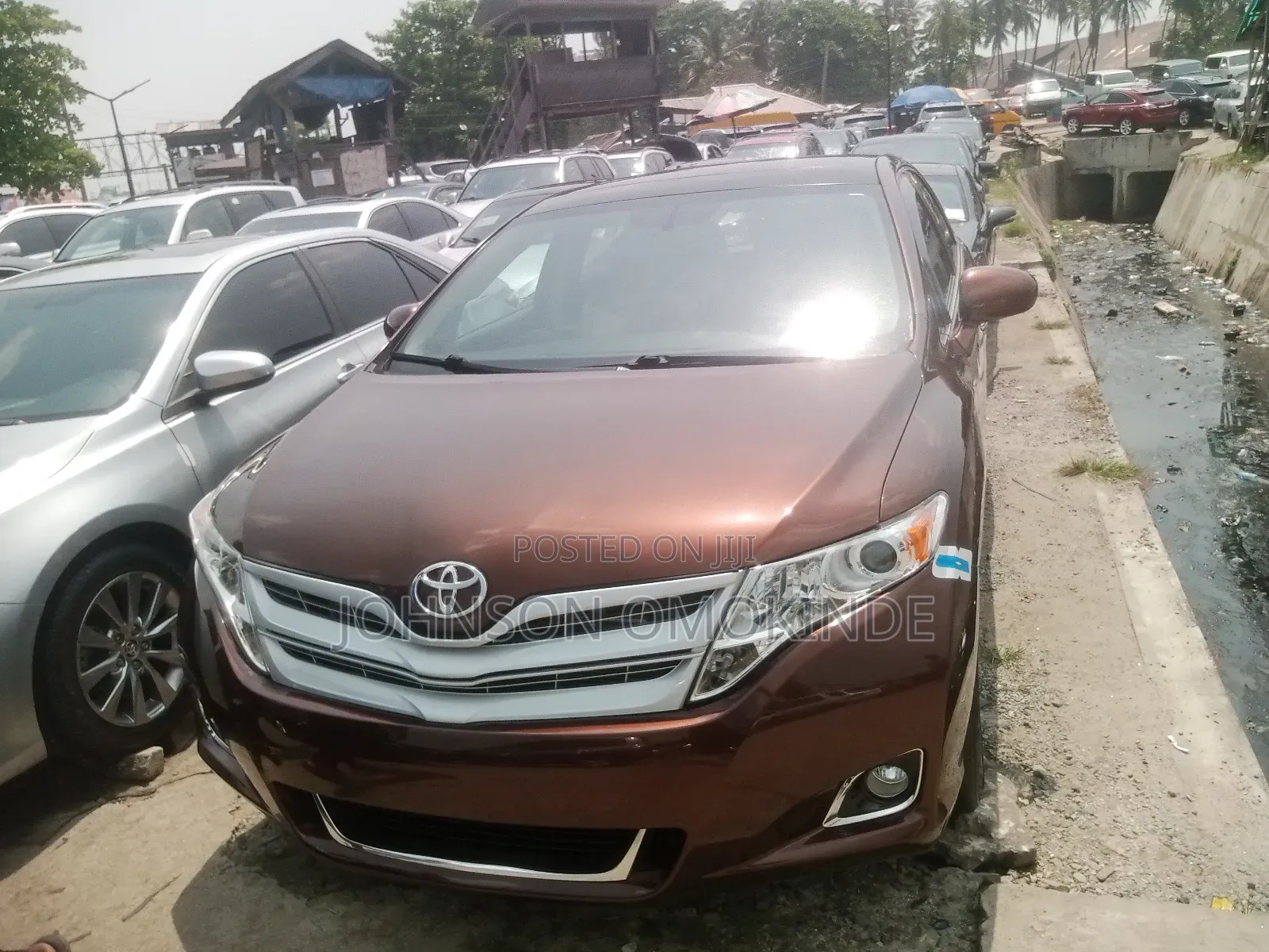 Toyota Venza V6 AWD 2010 Brown